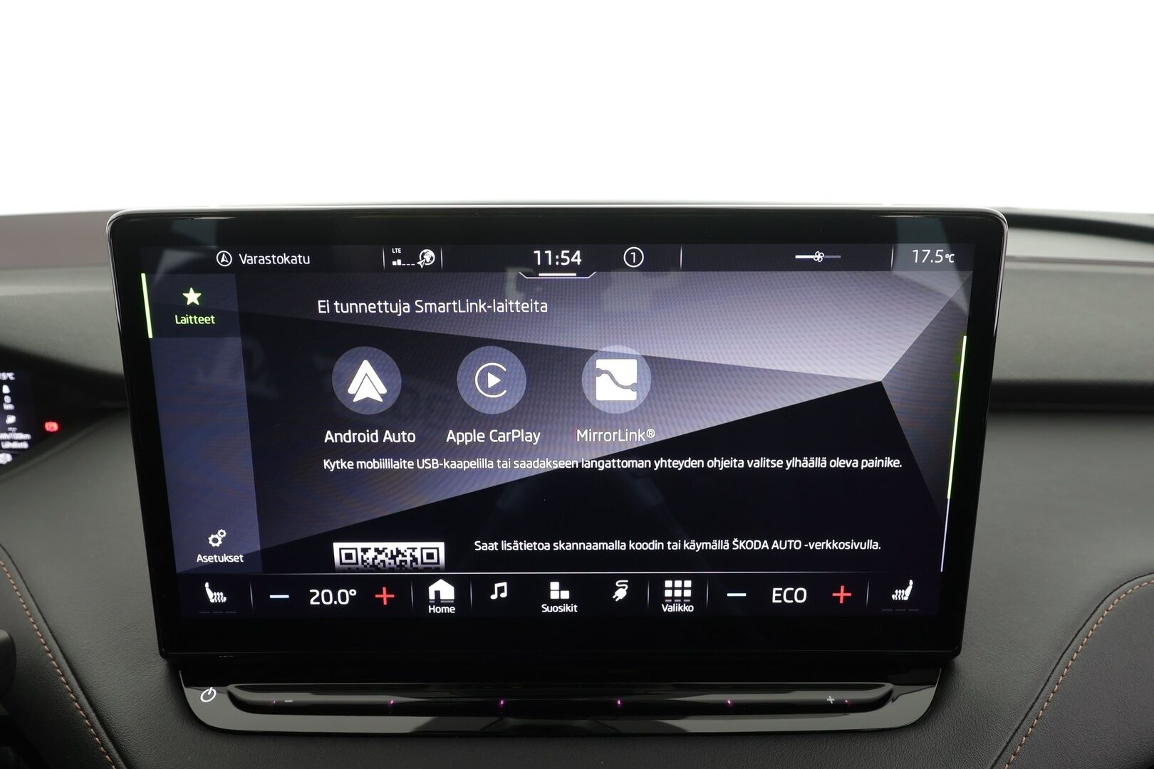 Skoda Enyaq 2022 80 iV - | ACC | ILP | Koukku | HUD | DCC | Sähkönahat muistilla | Panorama | Matrix | Crystal Face | P.kamera | Keyless | Sähk. takaluukku | Lämm. ratti | 