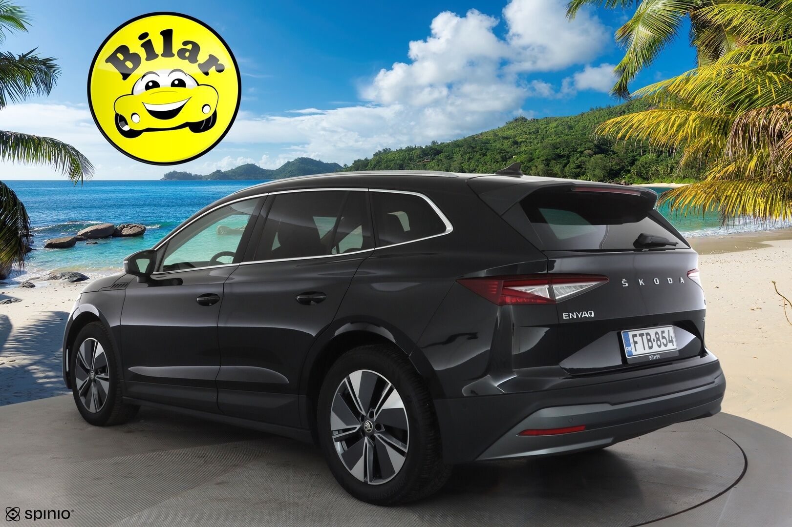 Skoda Enyaq 2022 80 iV - | ACC | ILP | Koukku | HUD | DCC | Sähkönahat muistilla | Panorama | Matrix | Crystal Face | P.kamera | Keyless | Sähk. takaluukku | Lämm. ratti | 