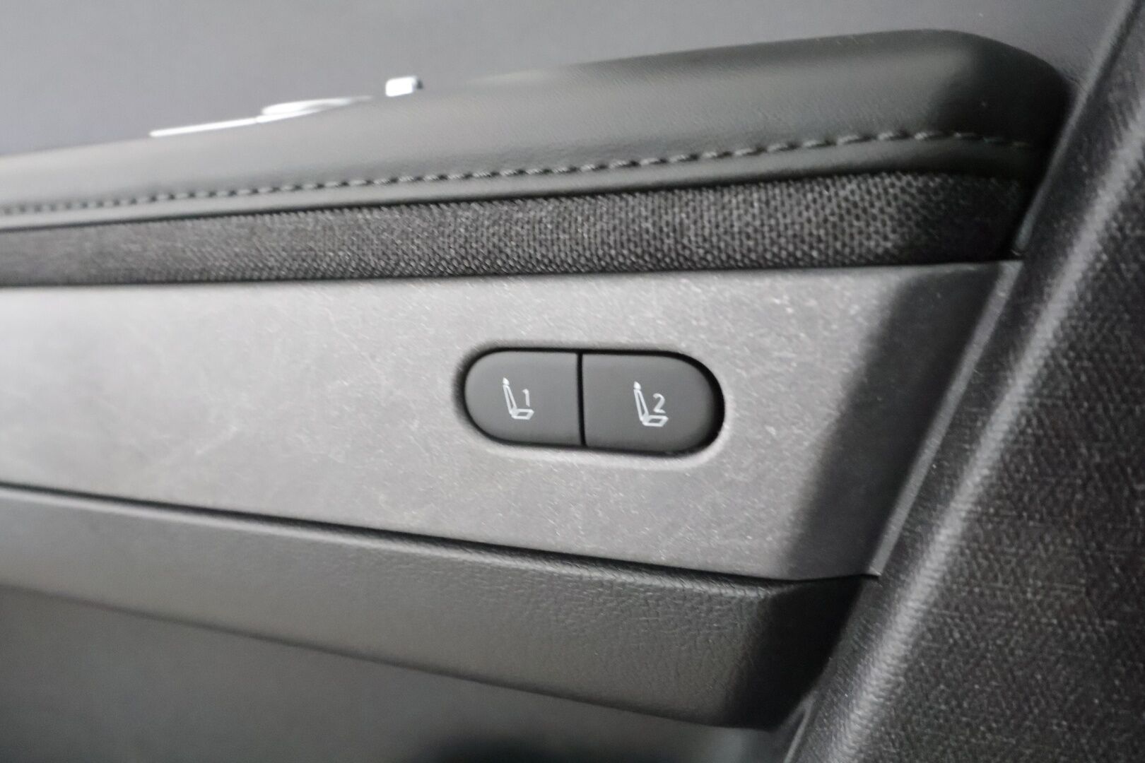 Hyundai IONIQ 5 2021 73 kWh 305 hv AWD Premium - | ACC | ILP | Koukku | HUD | 360° | BOSE | Ilm. relax nahat | Muistipenkki | HDA | BSM | V2L | Lämm. ratti | Merkkihuollot 