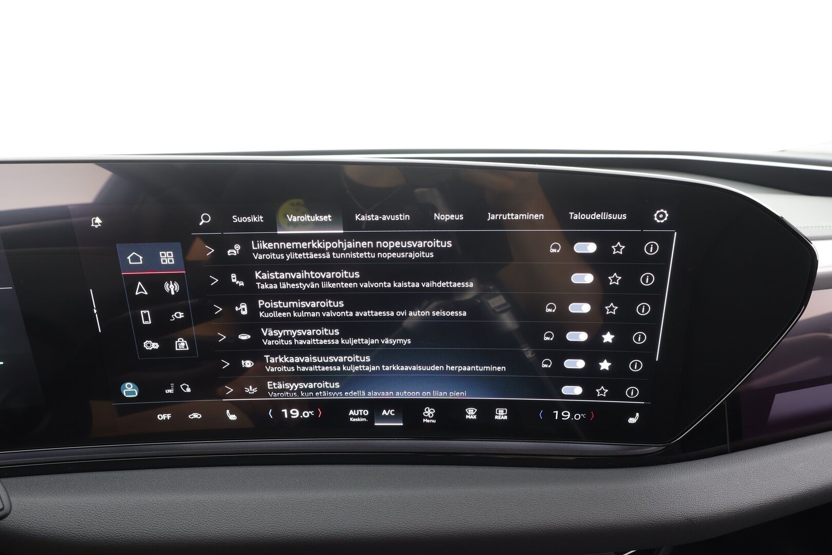 AUDI A6 e-tron 2025 Avant - | ACC | ILP | Koukku | Matrix-LED | 360-Kamera | Muistipenkki | Sporttipenkit | Keyless | Apple&Android | Merkkihuollettu | Kahdet Renkaat |