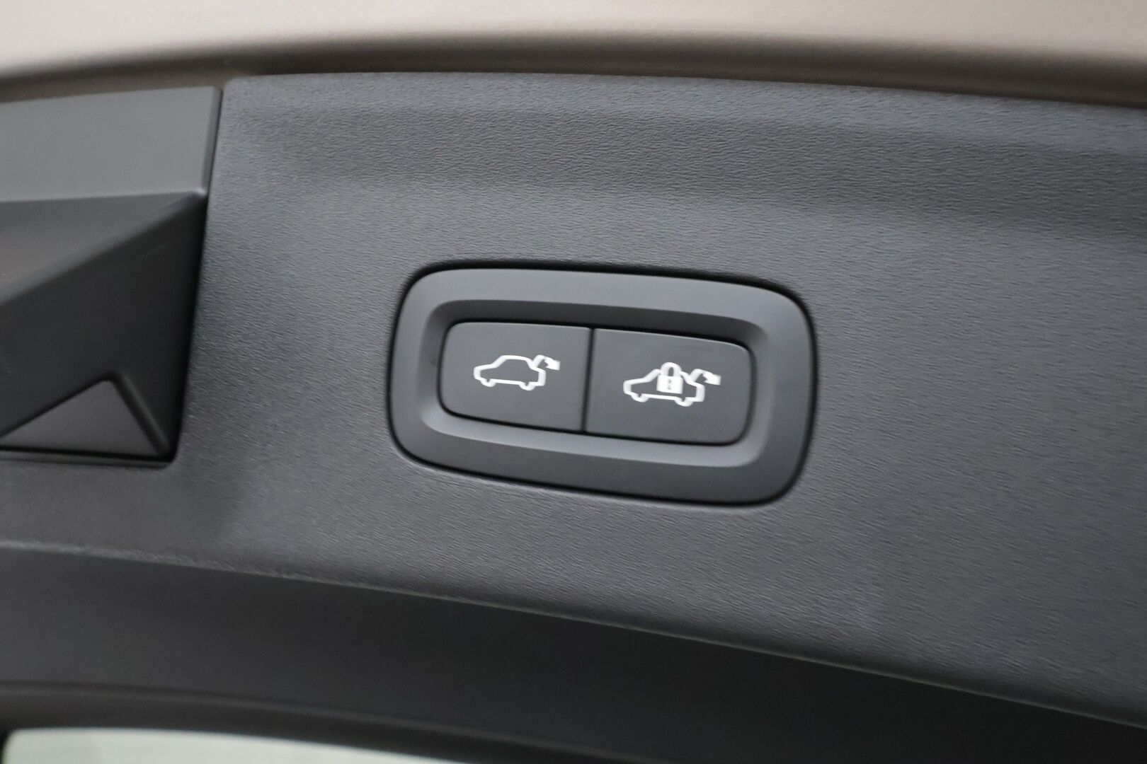 Polestar 2 2022 Long Range Single Motor, 170kW, 78kWh - | ACC | ILP | Koukku | H/K | LED | Lasikatto | Muistipenkki | 360-Kamera | Sporttipenkit | Keyless | Apple&Android | Kahdet Renkaat | Koti & Kauppalaturi |