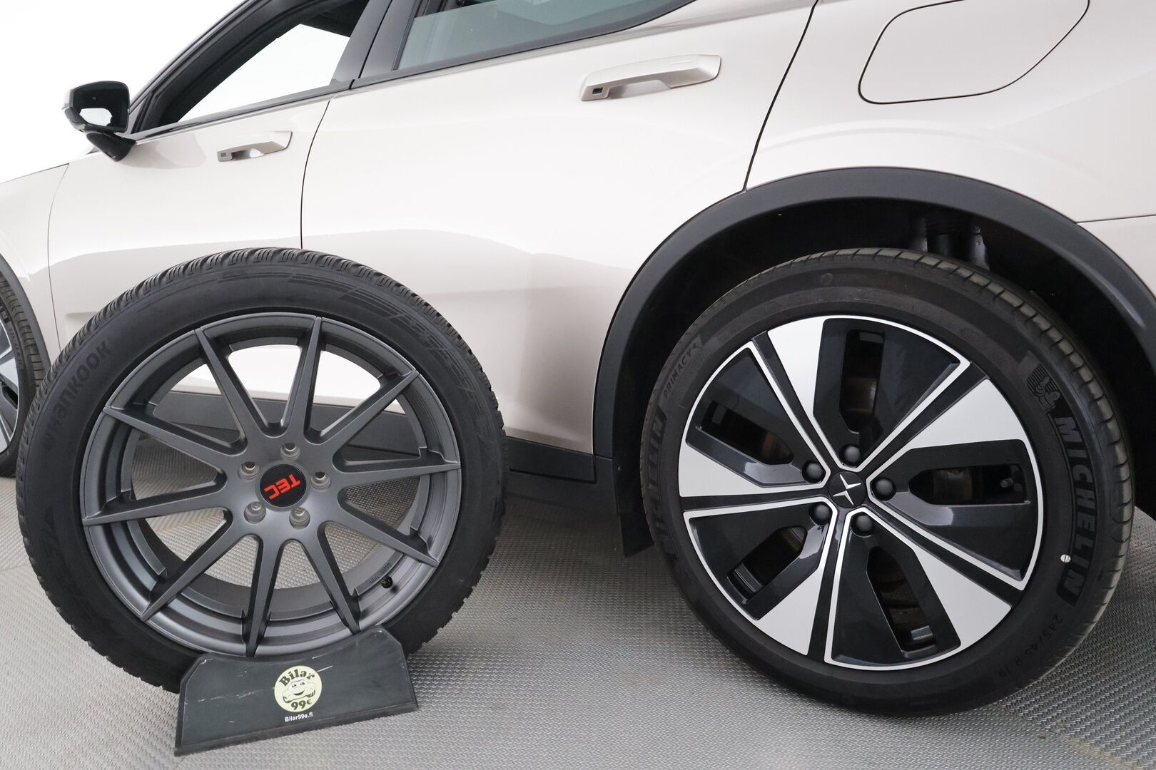Polestar 2 2022 Long Range Single Motor, 170kW, 78kWh - | ACC | ILP | Koukku | H/K | LED | Lasikatto | Muistipenkki | 360-Kamera | Sporttipenkit | Keyless | Apple&Android | Kahdet Renkaat | Koti & Kauppalaturi |
