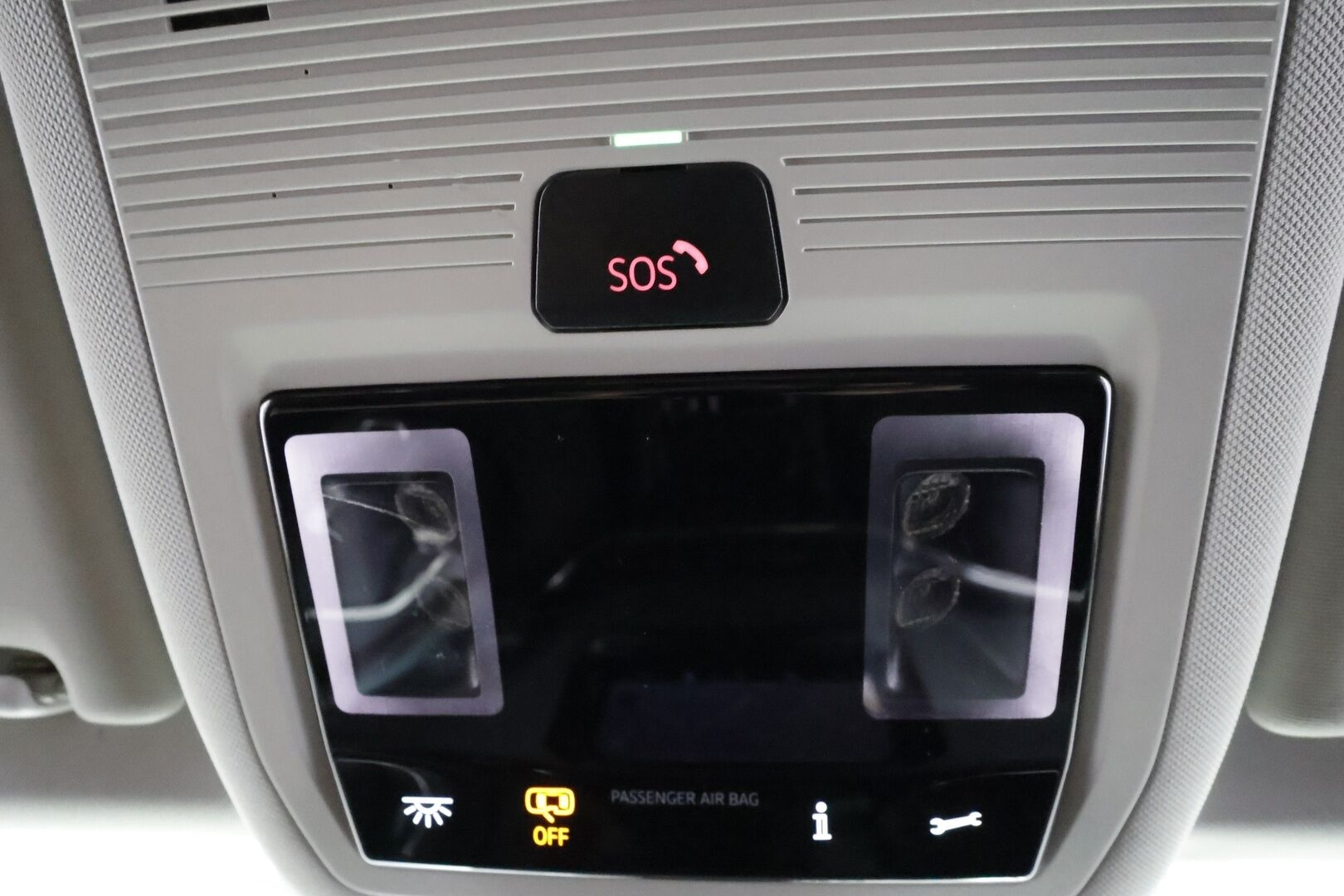 Skoda Enyaq 2022 80 iV - | ILP | Koukku | ACC | P.kamera | Matrix-LED | Muistipenkki | Digimittaristo | Navi | Kaistavahti | Keyless | 