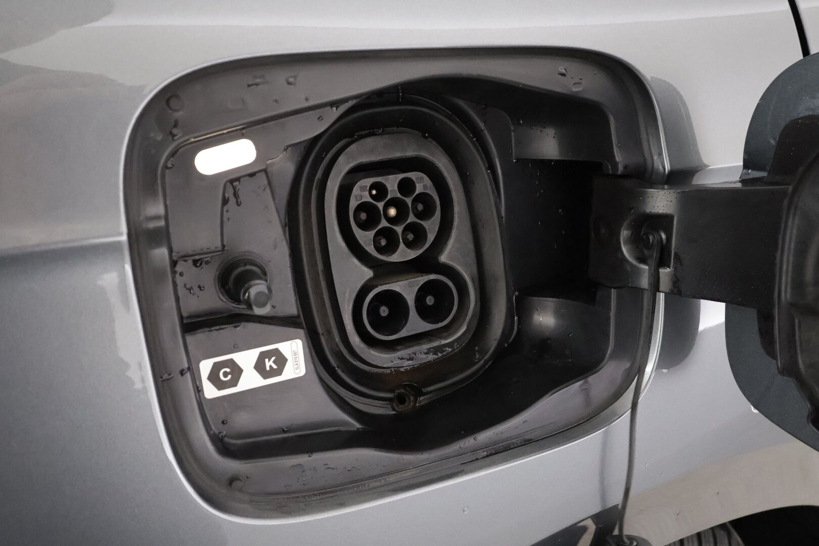 Skoda Enyaq 2022 80 iV - | ILP | Koukku | ACC | P.kamera | Matrix-LED | Muistipenkki | Digimittaristo | Navi | Kaistavahti | Keyless | 