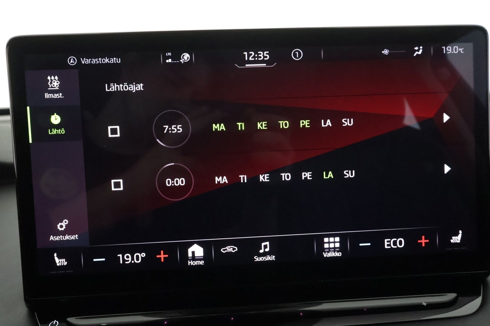 Skoda Enyaq 2022 80 iV - | ILP | Koukku | ACC | P.kamera | Matrix-LED | Muistipenkki | Digimittaristo | Navi | Kaistavahti | Keyless | 