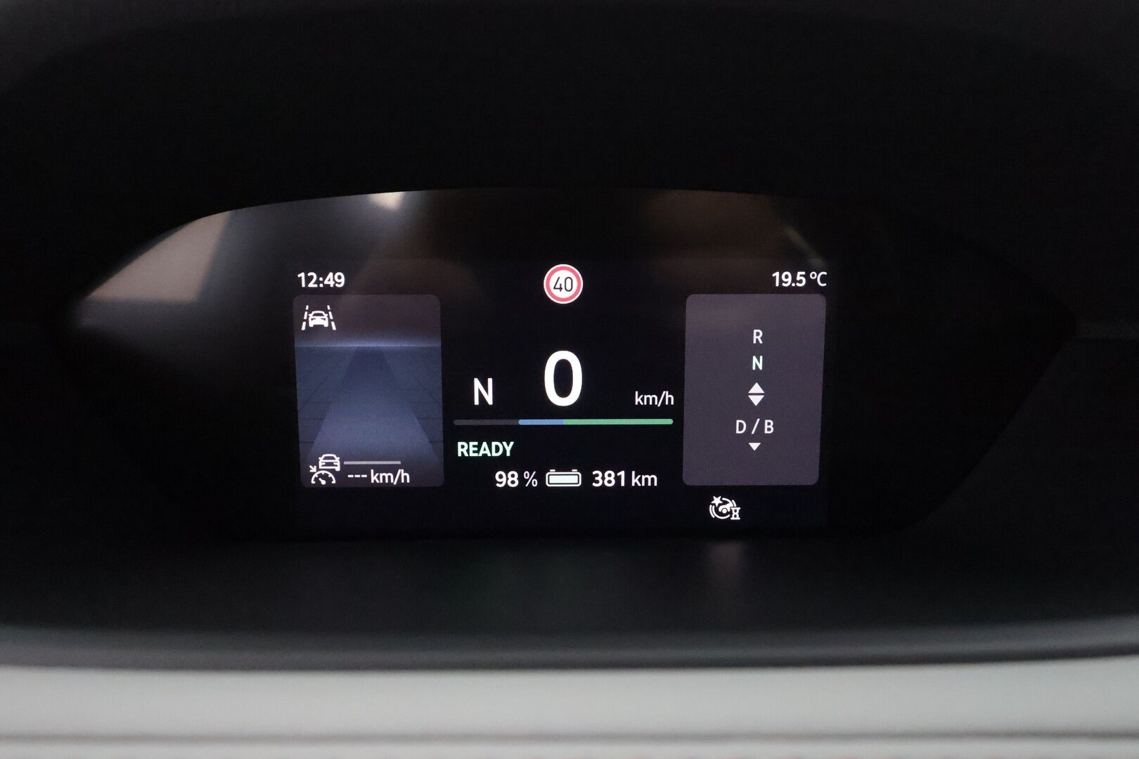 Skoda Elroq 2025 85 Style - | ACC | ILP | Matrix-LED | Canton | Hierovat Muistipenkit | 360-Kamera | Puolinahat | Ratinlämmitys | Keyless | Apple&Android | Merkkihuollettu |