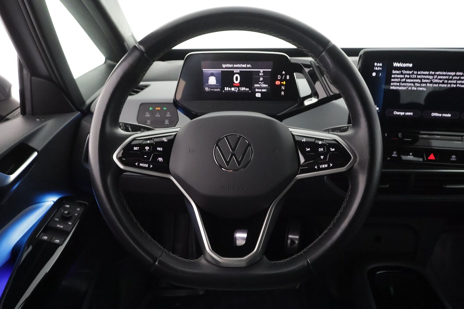 Volkswagen ID.3 2023 Pro S Business 150 kW, akku 77 kWh, 5-paikkainen - | ACC | ILP | IQ.Light | 360° | Nahka-alcantara | Travel Assist | Side Assist | Keyless | Ambient light | Lämm. ratti | 2x renkaat aluin | Merkkihuollot |  