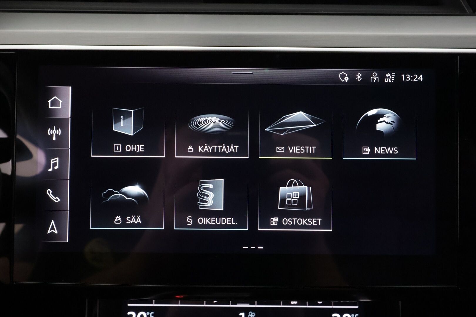 AUDI E-TRON 2022 Sportback S line quattro 55 300kW - | ACC | B&O | HUD | 360° | Tikatut sporttinahat | Matrix | Muistipenkki | Kamerapeilit | Keyless | Akt. kaistaohjaus | Navi | Apple & Android | ALV |