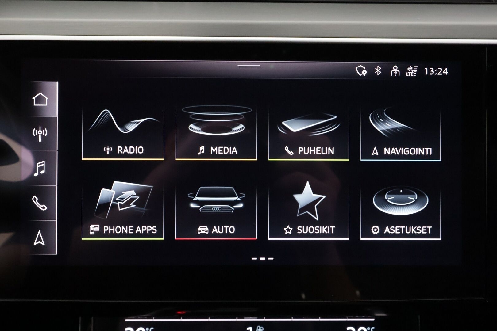 AUDI E-TRON 2022 Sportback S line quattro 55 300kW - | ACC | B&O | HUD | 360° | Tikatut sporttinahat | Matrix | Muistipenkki | Kamerapeilit | Keyless | Akt. kaistaohjaus | Navi | Apple & Android | ALV |