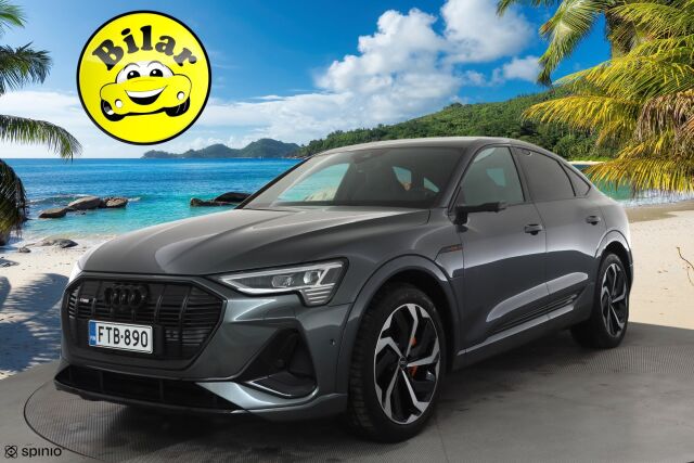 AUDI E-TRON 2022