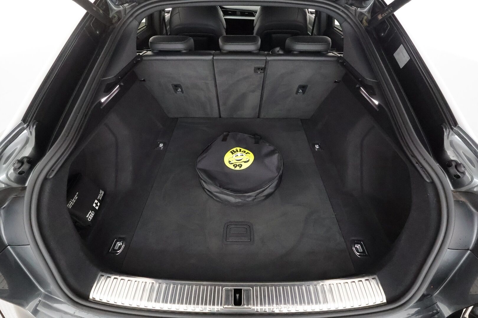 AUDI E-TRON 2022 Sportback S line quattro 55 300kW - | ACC | B&O | HUD | 360° | Tikatut sporttinahat | Matrix | Muistipenkki | Kamerapeilit | Keyless | Akt. kaistaohjaus | Navi | Apple & Android | ALV |