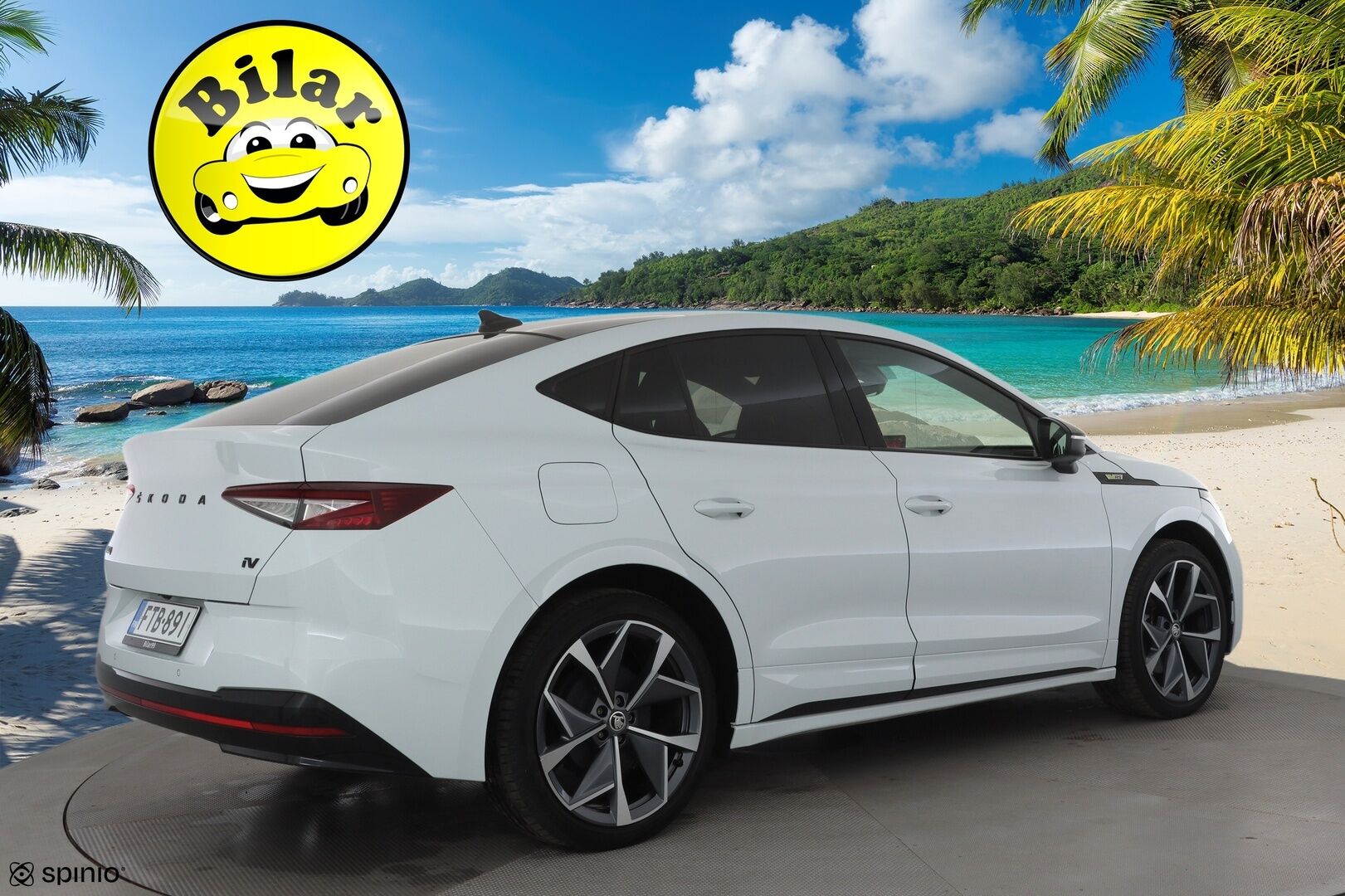 SKODA ENYAQ 2023 RS 4x4 220kW - | ILP | Koukku | Lasikatto | Canton | HUD | ACC | Matrix-LED | P.Kamera | Hierova Muistipenkki | Navi | Kaistavahti | Keyless | Merkkihuollot |