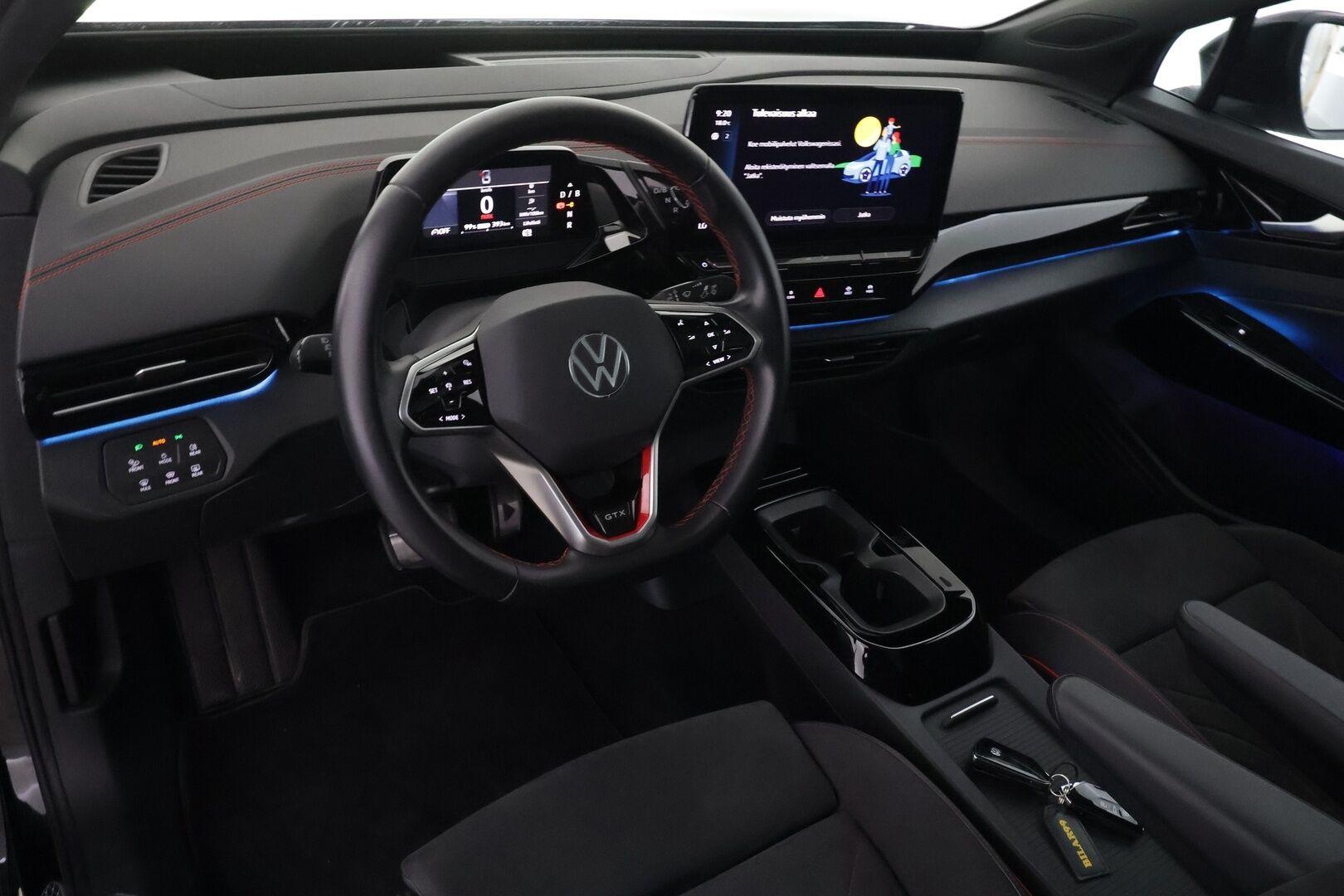 VOLKSWAGEN ID.5 2023 GTX Dual Motor AWD, akku 77 kWh - | HUD | ILP | Koukku | ACC | Matrix-LED | 360 | Lasikatto | Hierovat Sporttipenkit Muistilla | Navi | Kaistavahti | Keyless | 2x Latauskaapelit | Merkkihuollot | 