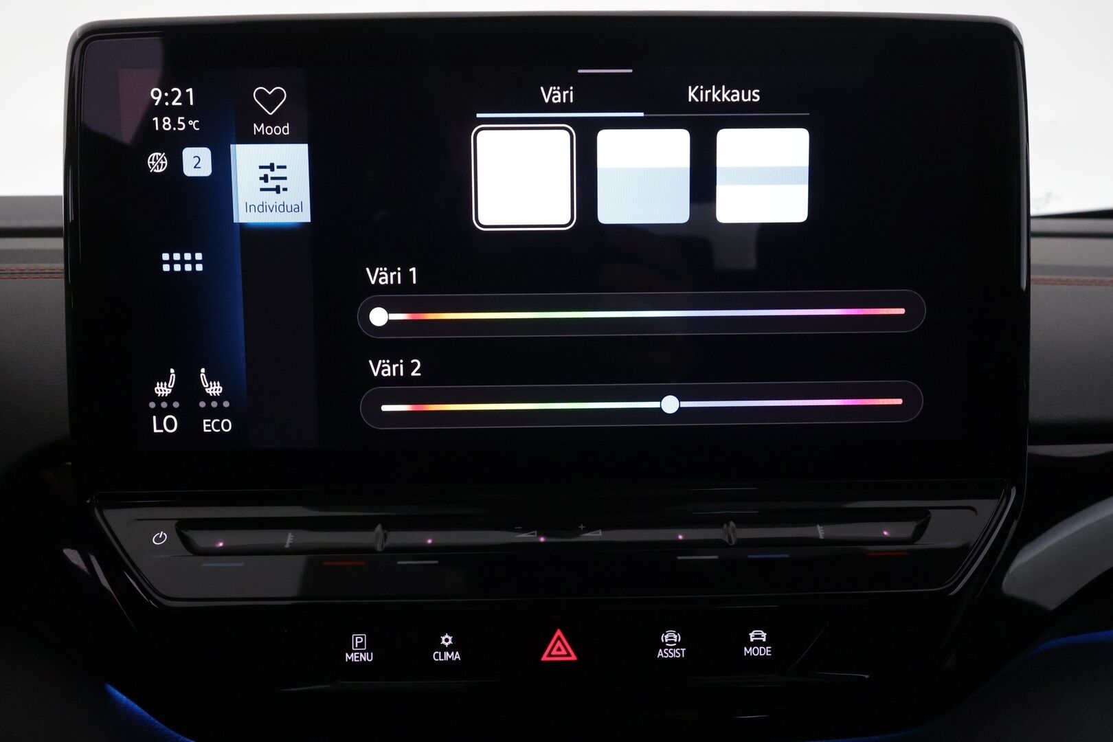 VOLKSWAGEN ID.5 2023 GTX Dual Motor AWD, akku 77 kWh - | HUD | ILP | Koukku | ACC | Matrix-LED | 360 | Lasikatto | Hierovat Sporttipenkit Muistilla | Navi | Kaistavahti | Keyless | 2x Latauskaapelit | Merkkihuollot | 