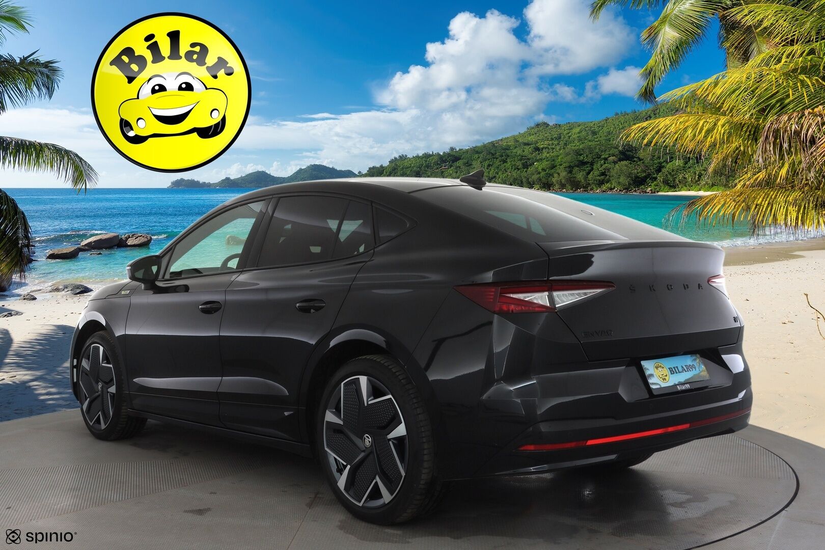 SKODA ENYAQ 2023 RS 4x4 220kW - | ILP | Koukku | Lasikatto | Canton | HUD | ACC | Matrix-LED | P.Kamera | Hierova Muistipenkki | Navi | Kaistavahti | Keyless | 2x Latauskaapelit | Merkkihuollot |