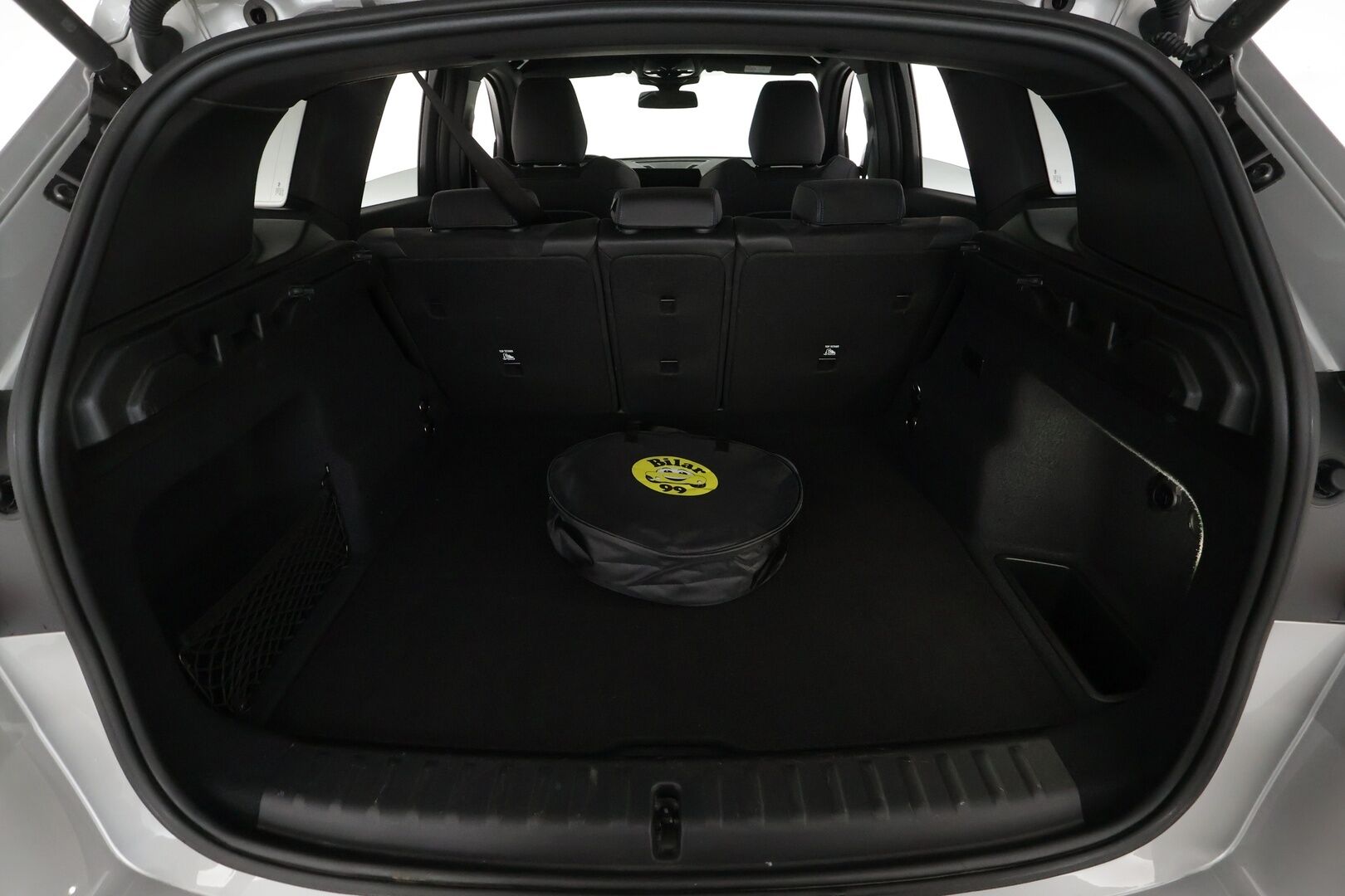 BMW IX1 2023 U11 30 xDrive M Sport - | ILP | Koukku | HUD | 360° | Panorama | Adapt. M-alusta | Muistipenkki | Kuljettajan hieronta | Adapt LED | Comfort Access | Ambient Light | 