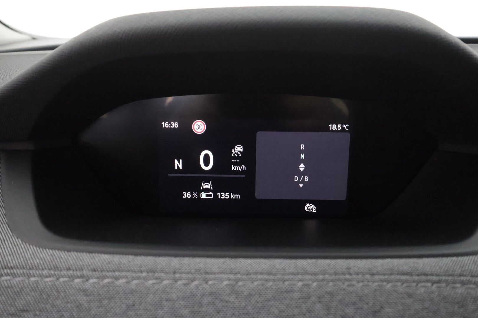 Skoda Enyaq 2024 Coupe 85 SportLine - ILP | Akuston esilämmitys | Lasikatto | ACC | Matrix LED | Peruutuskamera | Keyless | Merkkihuollot | Muistipenkki | Ratinlämmitys | Huippuvarusteet!