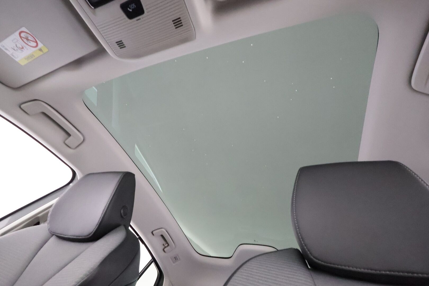 Skoda Enyaq 2024 Coupe 85 SportLine - ILP | Akuston esilämmitys | Lasikatto | ACC | Matrix LED | Peruutuskamera | Keyless | Merkkihuollot | Muistipenkki | Ratinlämmitys | Huippuvarusteet!