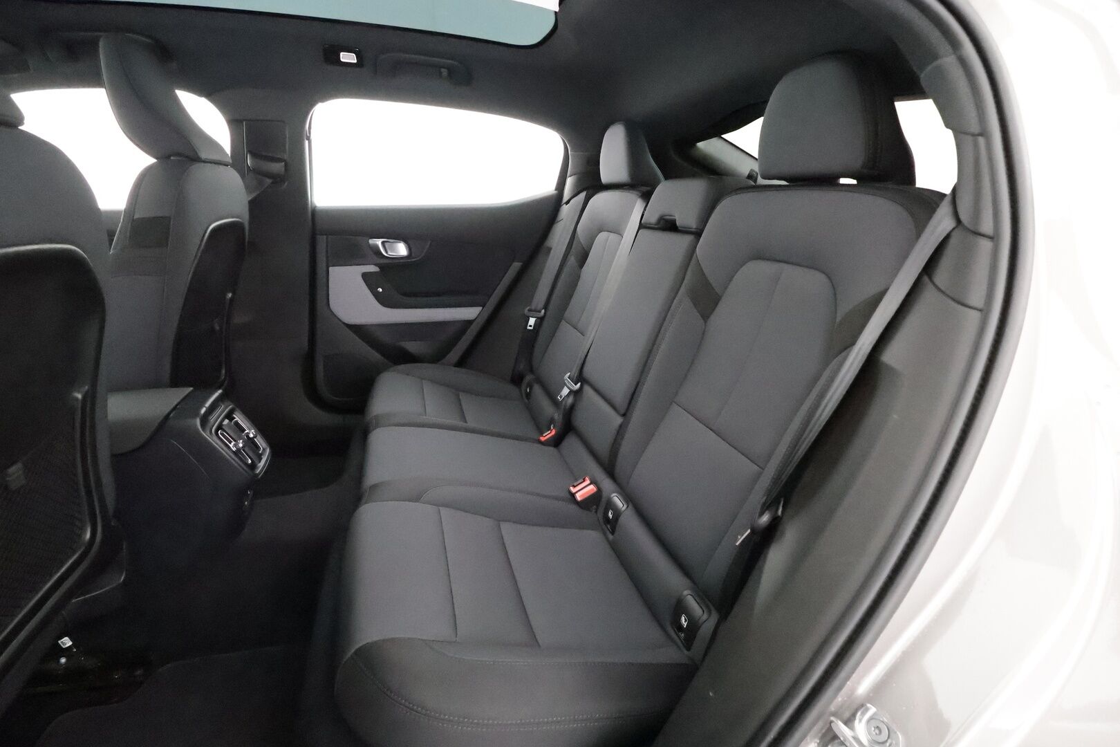 Polestar 2 2021 Long Range Dual Motor, 300kW, 78kWh - | ACC | Koukku | Pixel LED | H/K | Muistipenkki | Lasikatto | P.Kamera | Ratinlämmitys | Keyless | Apple&Android | Kahdet Renkaat |