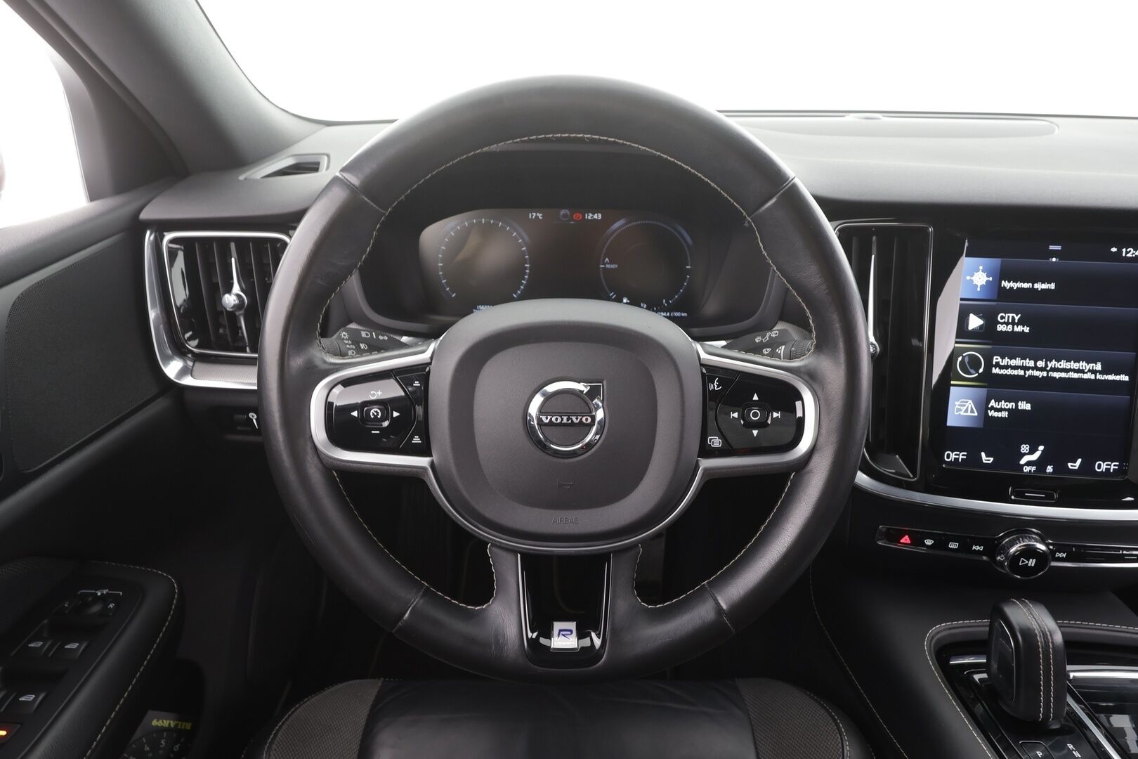 Volvo V60 2020 T8 TwE AWD R-Design aut - | Pilot assist | Webasto | Koukku | Full-LED | Muistipenkki | P.kamera | Puolinahat | Keyless | Apple&Android | Suomi-auto | Merkkihuollot | Kahdet Renkaat |