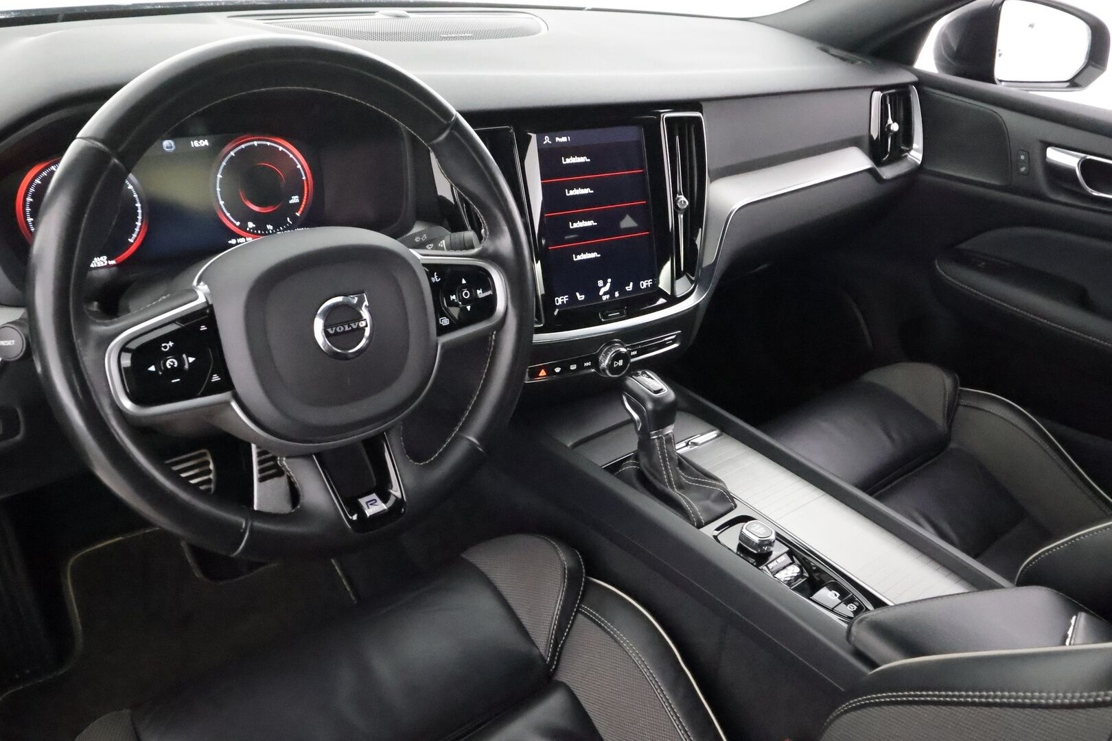 Volvo S60 2020 T5 Business R-Design aut - | ACC | Webasto | Harman/Kardon | Muistipenkki | Sporttipenkit | Puolinahat | Pilot Assist | Keyless | Lämm. ratti | Digimittaristo | 