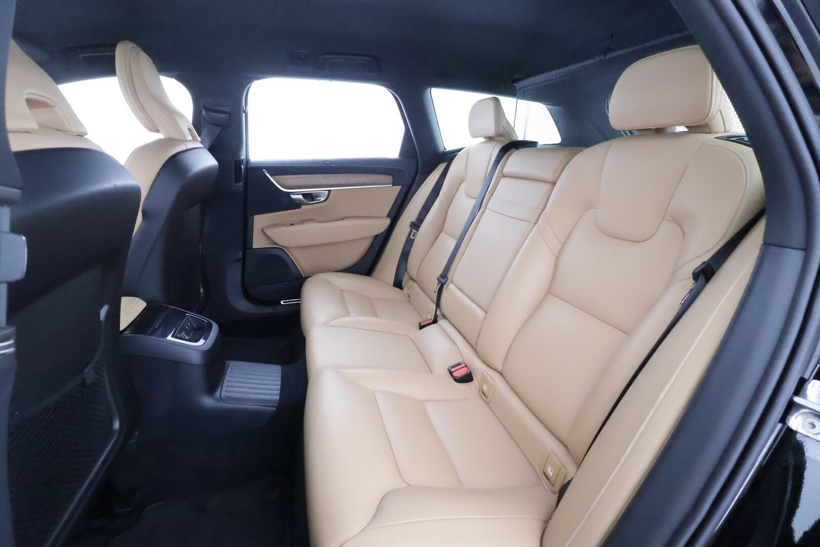 Volvo V90 2020 T8 TwE AWD Business Inscription aut - | Webasto | Koukku | ACC | Full-LED | P.Kamera | Sporttinahat Muistilla | Navi | Kaistavahti | Katveavustin | Keyless | 2x Latauskaapelit | Kahdet renkaat | Jakopää tehty! 