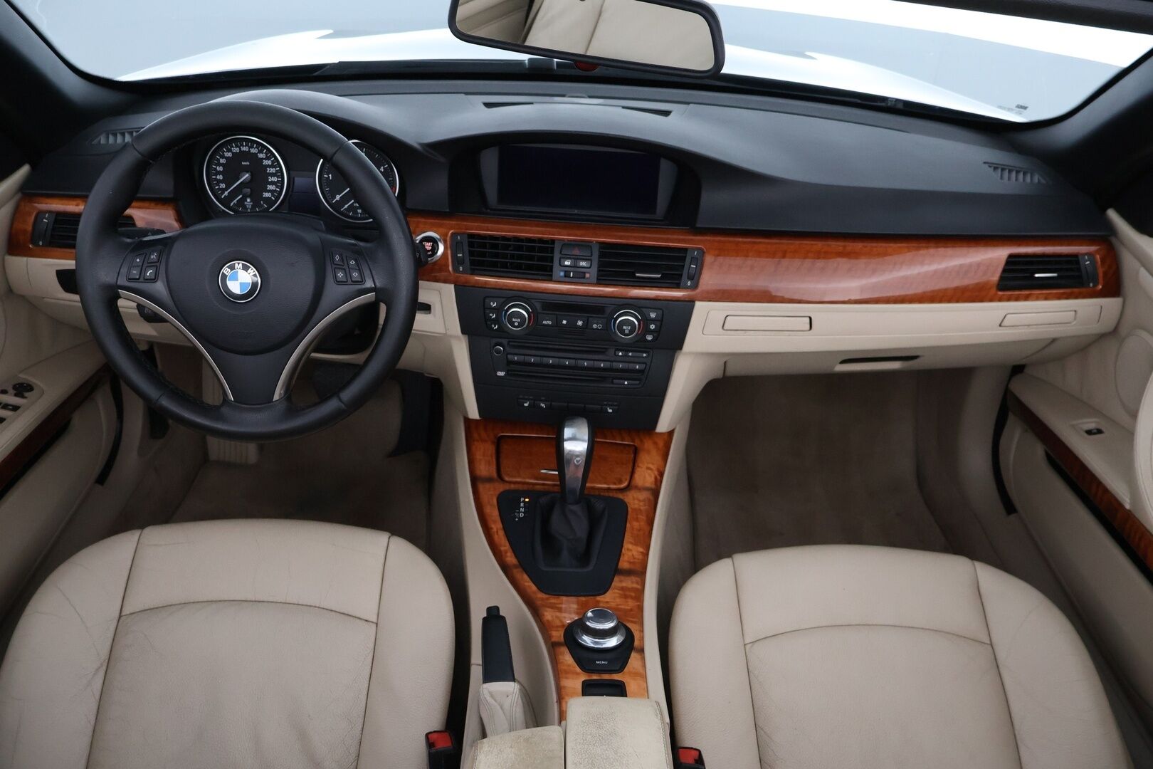 BMW 330 2008 A E92 Coupé - Prof. Navi / Sähköpenkit / Vaalea Nahkasisusta / Xenon / Keyless / Juuri saapunut!