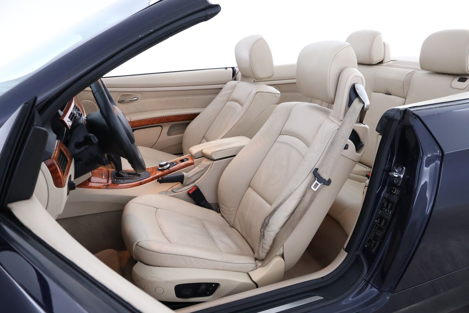 BMW 330 2008 A E92 Coupé - Prof. Navi / Sähköpenkit / Vaalea Nahkasisusta / Xenon / Keyless / Juuri saapunut!