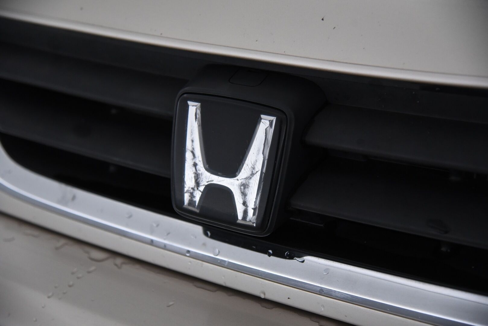 Honda CR-V 2000 Myydään Huutokaupat.com:issa!
