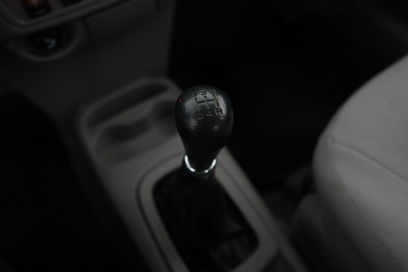 Nissan Almera 2002 1,8 16V Business 5ov. - YritysOutlet - Myydään vain yrityksille - Kahdet ok renkaat / Suomi-auto / Seuraava katsastus 04/2026