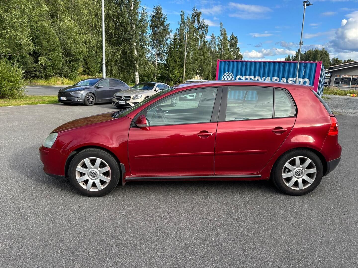 Volkswagen Golf 2004 4D GOLF HACTBACK 1.6 - Myydään Huutokaupat.com -