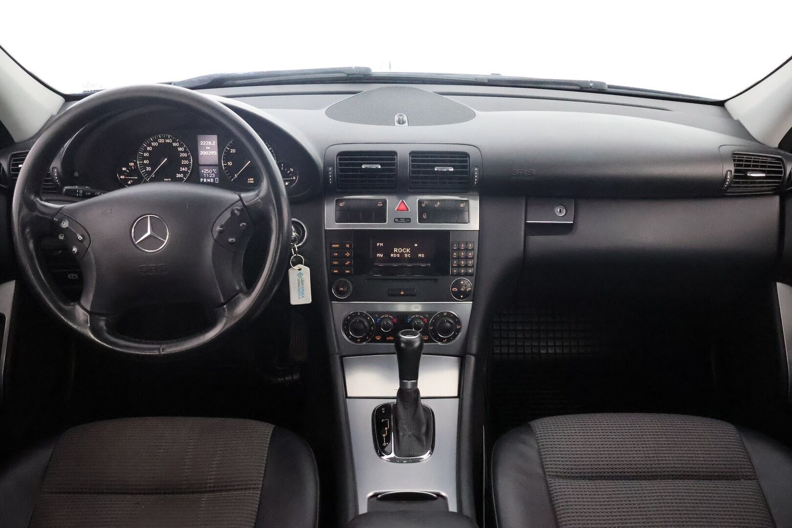 Mercedes-Benz C 2006 180 Kompressor aut - MYYDÄÄN HUUTOKAUPAT.COM! Suomi-auto / Lohko / Vakkari / Koukku / Juuri katsastettu!