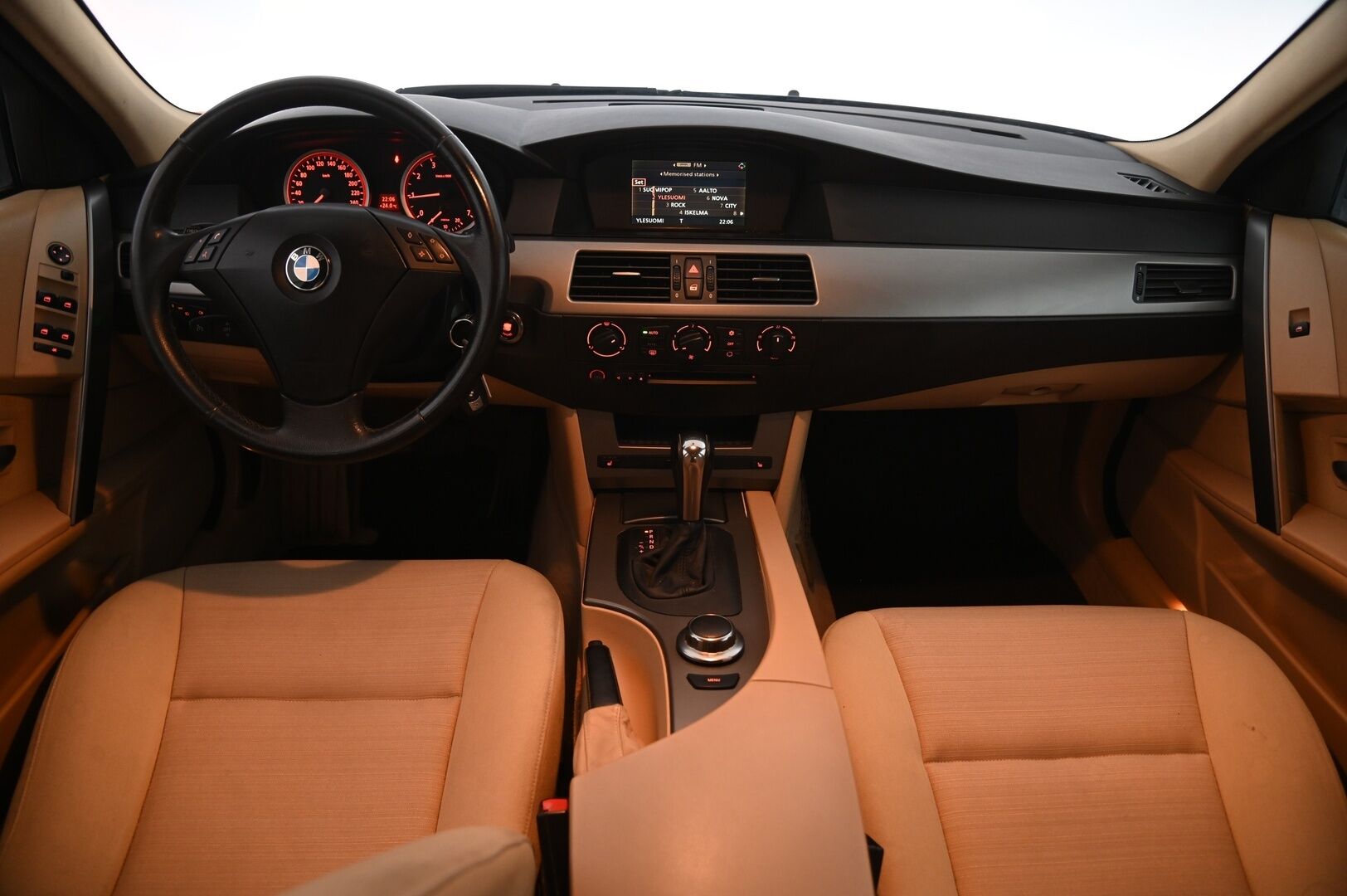 BMW 523 2006 *Myydään Huutokaupat.com*