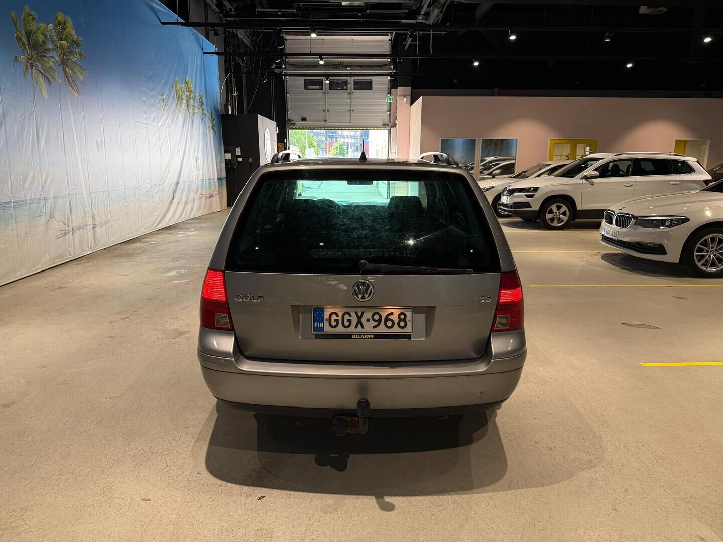 Volkswagen Golf Variant 2006 1,6 77 kW Trendline / Myydään huutokaupat.com:issa! - 2x renkaat&vanteet / Huoltokirja / Lohkolämmitin / 2x avain