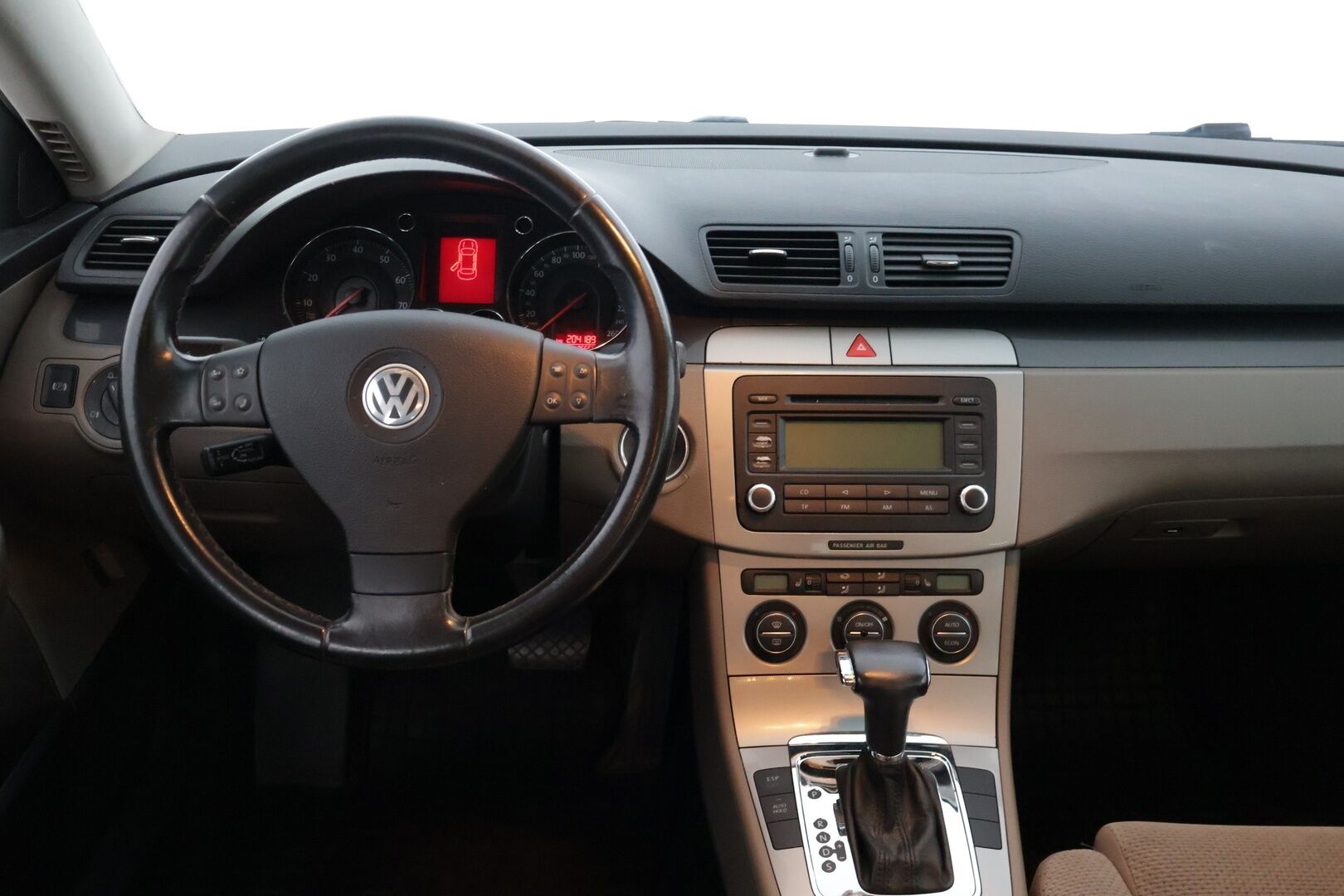 Volkswagen Passat Variant 2006 2,0 FSI 110 kW Trendline aut. * Myydään huutokaupat.com! / Suomiauto / Juuri katsastettu * - *Katsastettu 7/2025! / Ilmastointi / Vakkari*