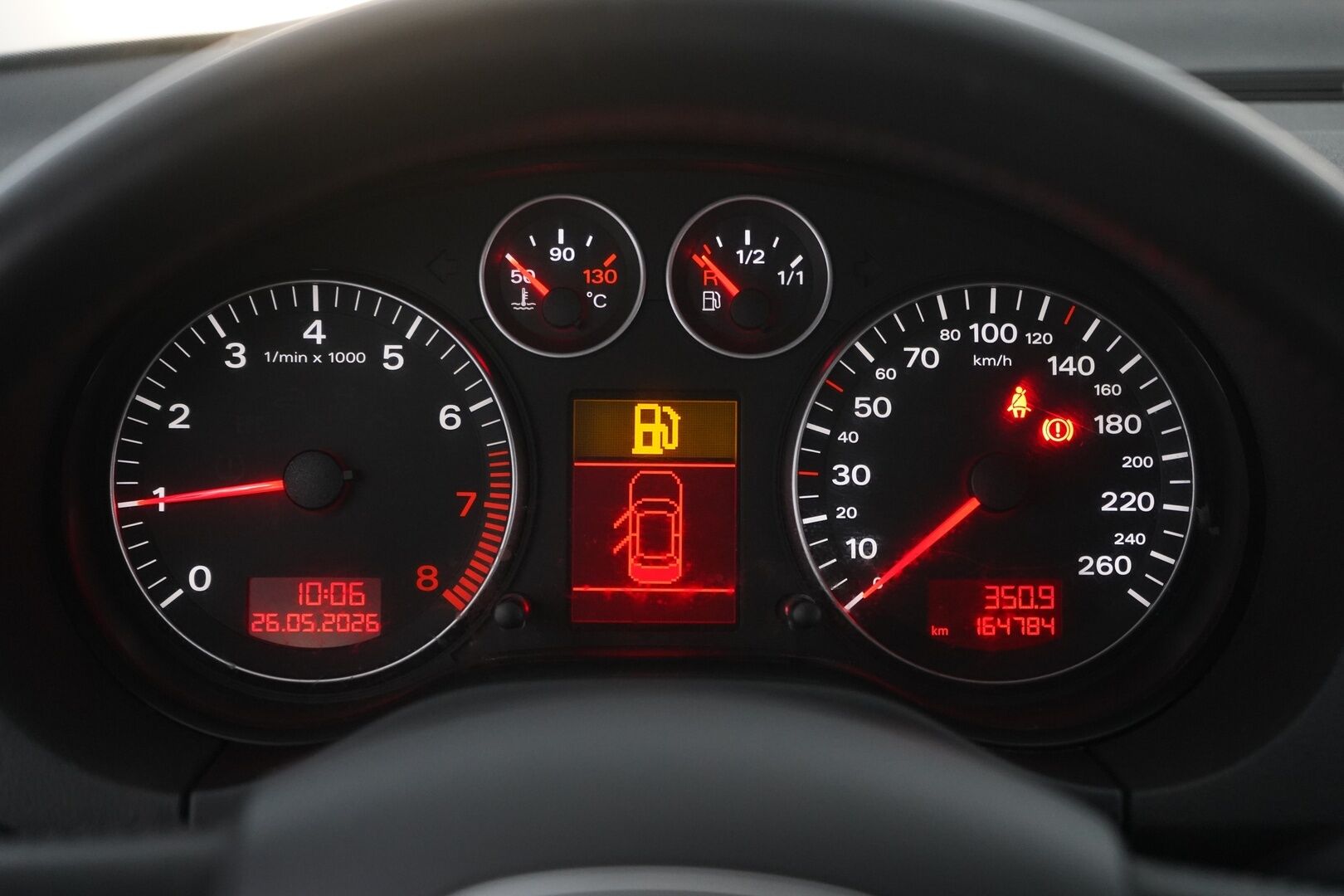 Audi A3 2006 4D Sportback 1.6 - Suomi-auto | Lohko+sisälämmitin | Ilmastointi | Audi Concert | Vakionopeudensäädin | Kahdet renkaat | Juuri huollettu | Juuri katsastettu