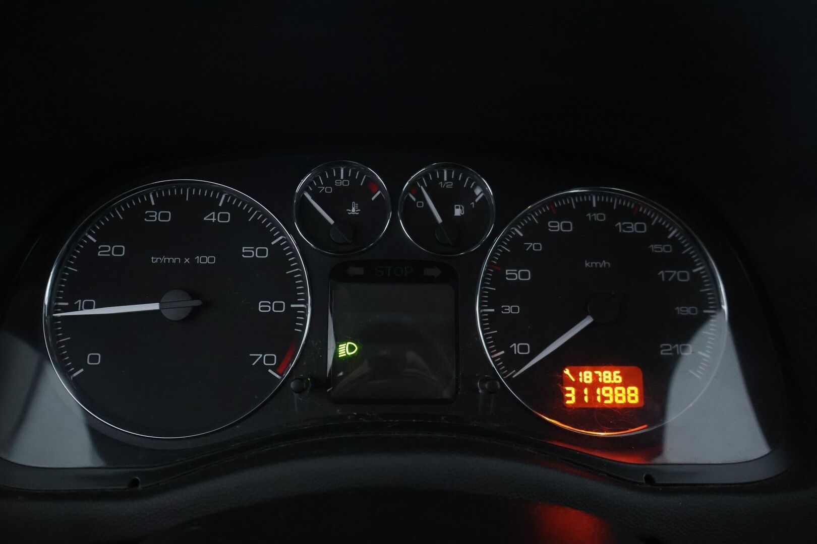 Peugeot 307 2007 5D 307 WAGON 1.6I YritysOutlet - Myydään vain yrityksille - * Kahdet hyvät renkaat / Leimaa vuoden loppuun / Huoltokirja / Hyvä ajettava! *