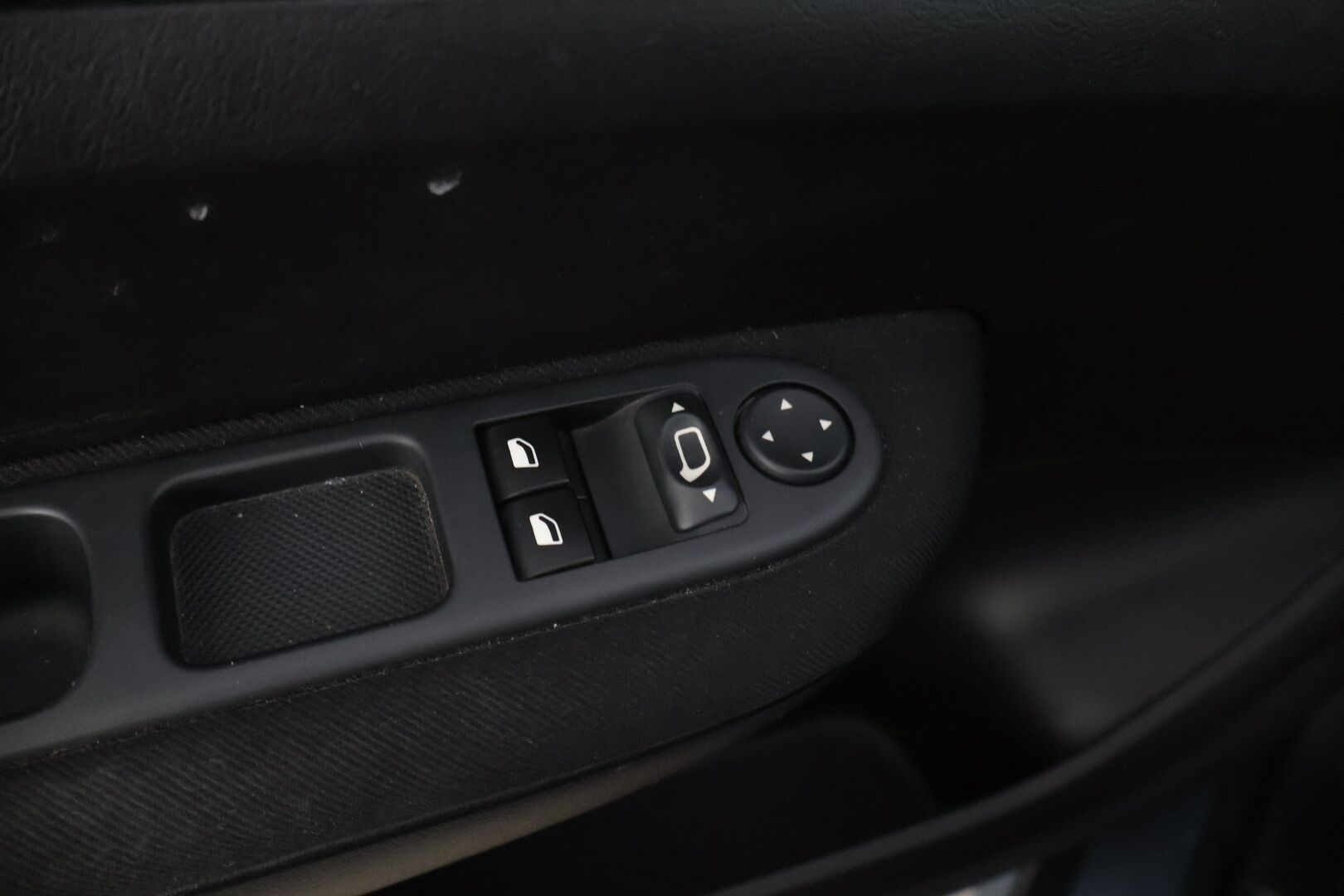 Peugeot 307 2007 5D 307 WAGON 1.6I YritysOutlet - Myydään vain yrityksille - * Kahdet hyvät renkaat / Leimaa vuoden loppuun / Huoltokirja / Hyvä ajettava! *