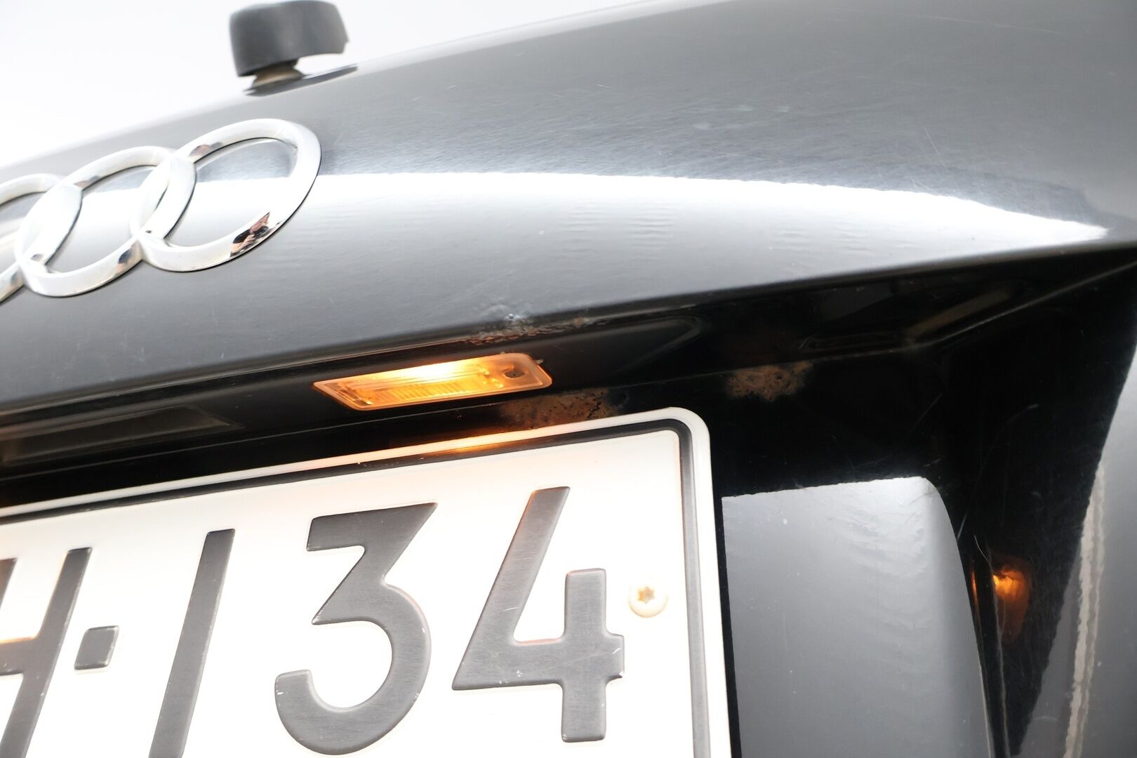 Audi A6 2006 - YritysOutlet - Myydään vain yrityksille