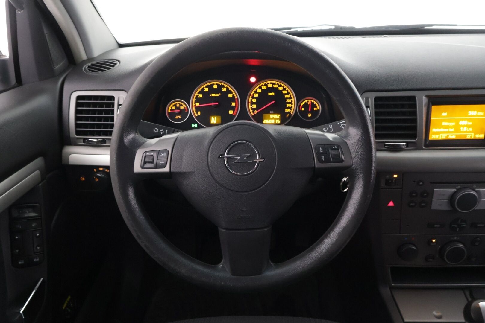 Opel Vectra 2007 4D VECTRA HATCHBACK 1.8 AUTOMATIC *Myydään Huutokaupat.com / Pitkä leima*