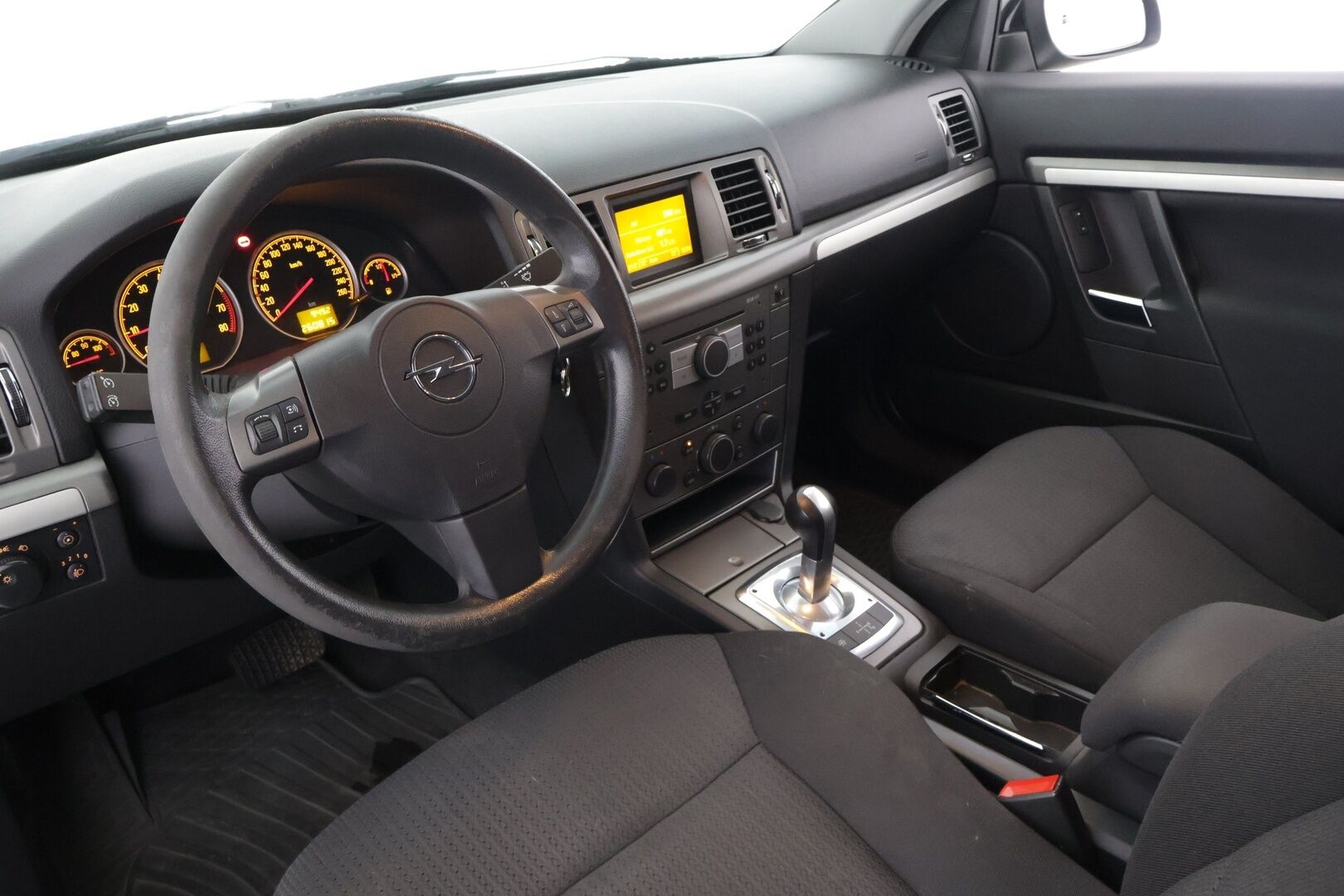 Opel Vectra 2007 4D VECTRA HATCHBACK 1.8 AUTOMATIC *Myydään Huutokaupat.com / Pitkä leima*