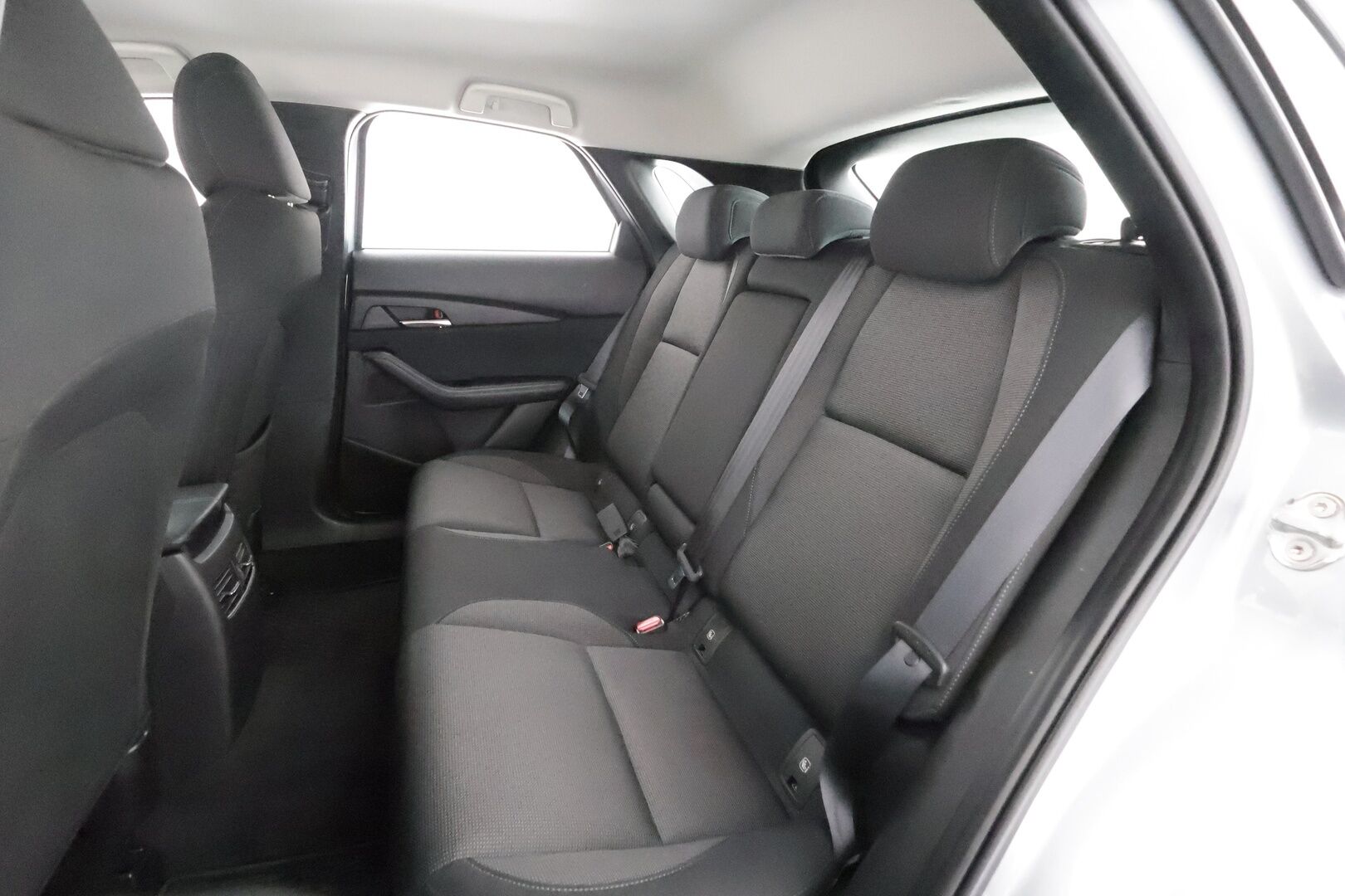 Mazda CX-30 2023 2,0 (150hv) M Hybrid e-Skyactiv-G Optimum Plus AT - | ACC | Lohko | Koukku | P.Kamera | LED | Ratinlämmitys | Keyless | Apple&Android | 1.Om Suomi-auto | Kahdet Renkaat |