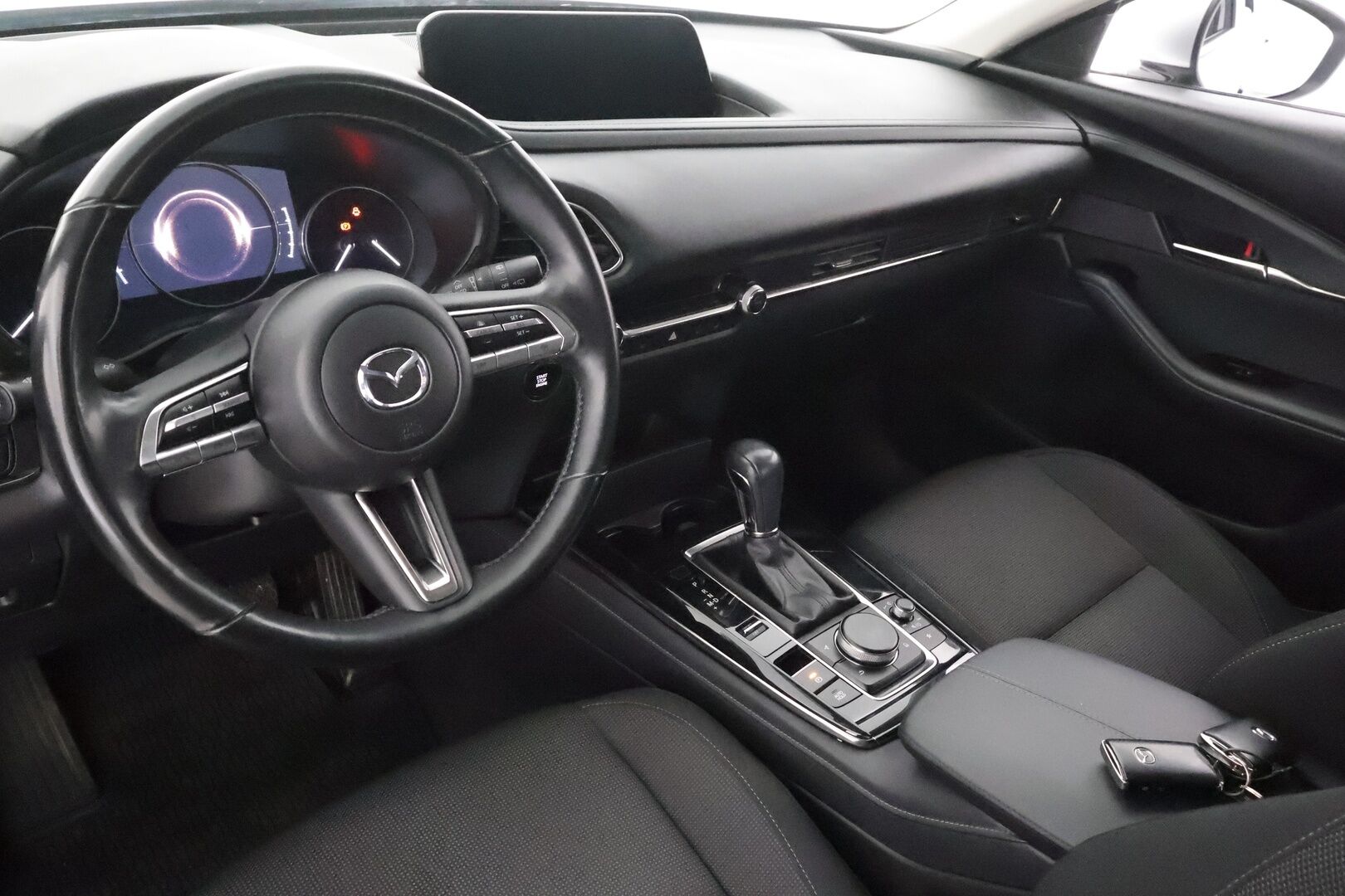 Mazda CX-30 2023 2,0 (150hv) M Hybrid e-Skyactiv-G Optimum Plus AT - | ACC | Lohko | Koukku | P.Kamera | LED | Ratinlämmitys | Keyless | Apple&Android | 1.Om Suomi-auto | Kahdet Renkaat |