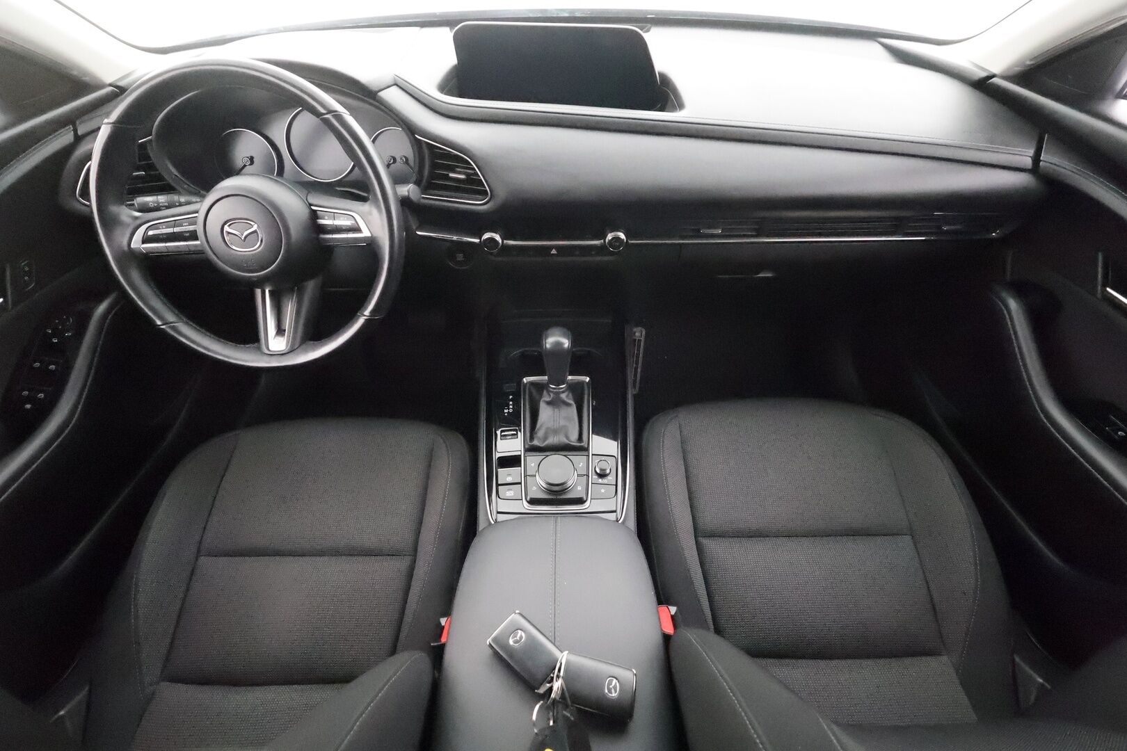Mazda CX-30 2023 2,0 (150hv) M Hybrid e-Skyactiv-G Optimum Plus AT - | ACC | Lohko | Koukku | P.Kamera | LED | Ratinlämmitys | Keyless | Apple&Android | 1.Om Suomi-auto | Kahdet Renkaat |