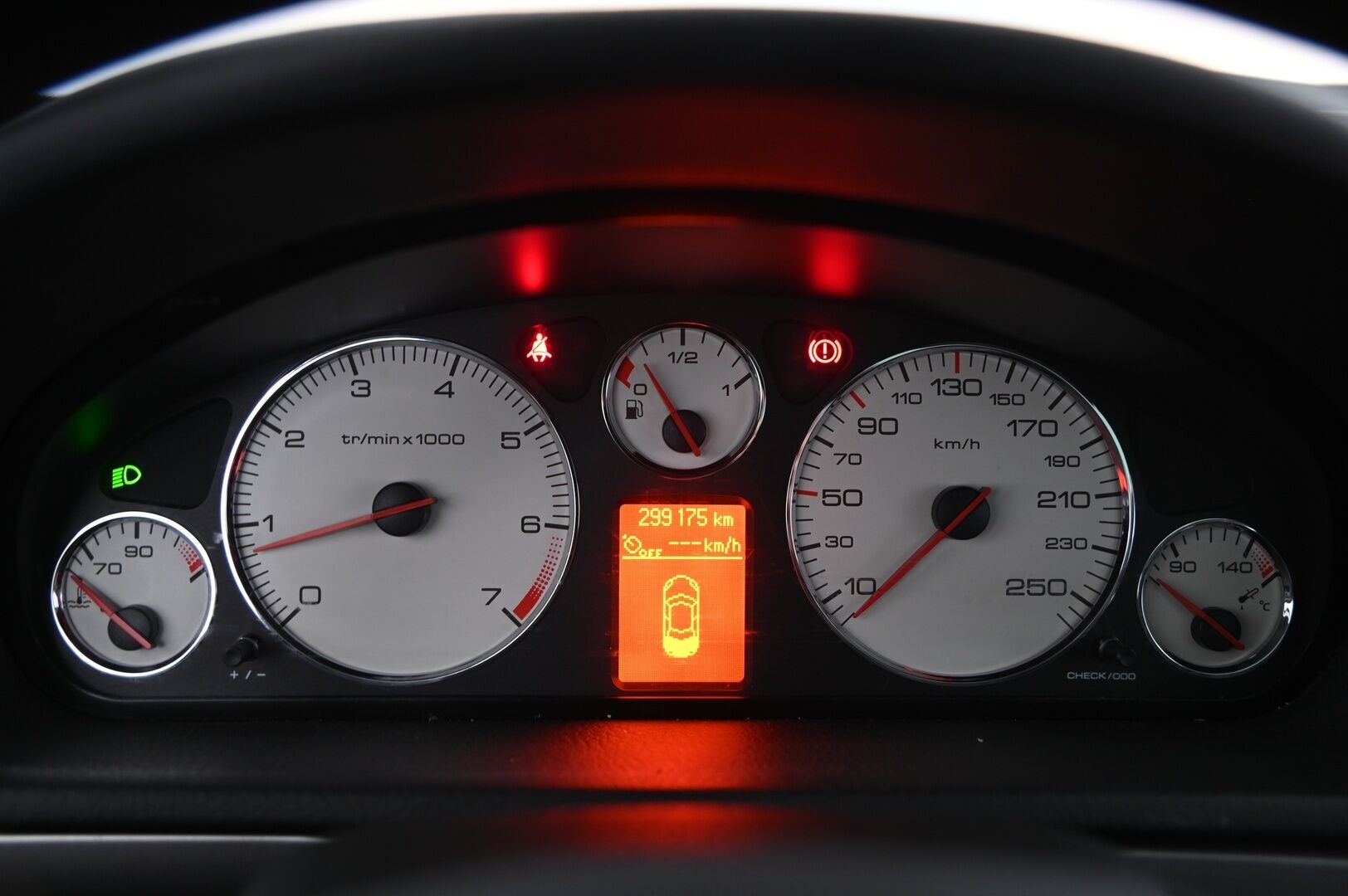 Peugeot 407 2007 *Myydään Huutokaupat.com*