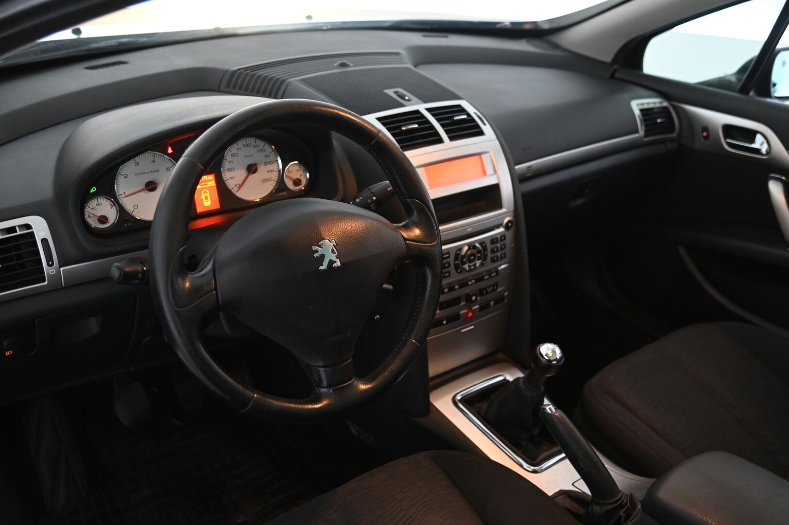 Peugeot 407 2007 *Myydään Huutokaupat.com*