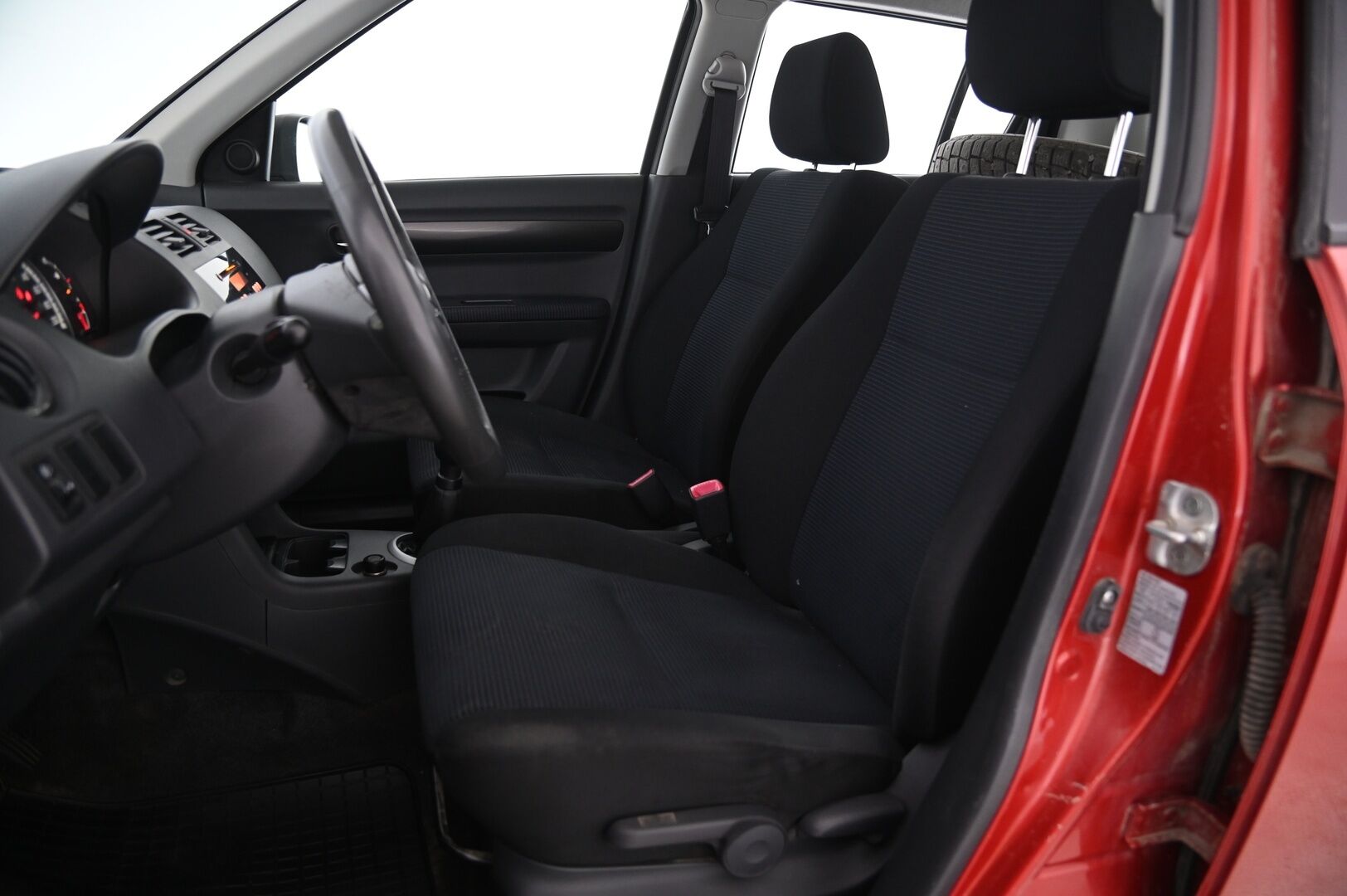 Suzuki Swift 2007 1,3 4x4 GL 5d - 4X4 | 2 Renkaat | Juuri katsastettu & huollettu | Lohko ja sisäpistoke