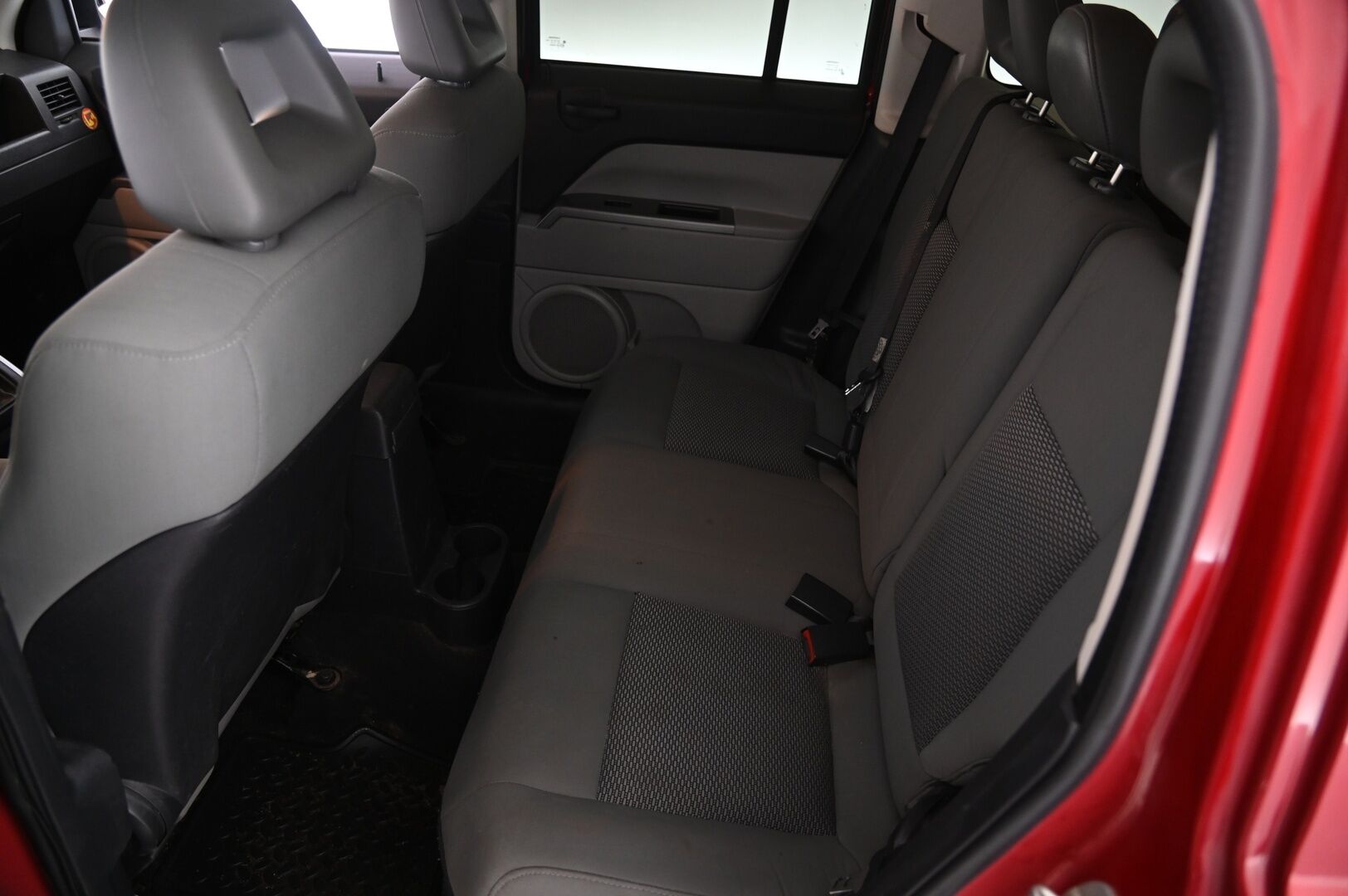 Jeep Patriot 2010 2,4 M5 Business*Myydään Huutokaupat.com*