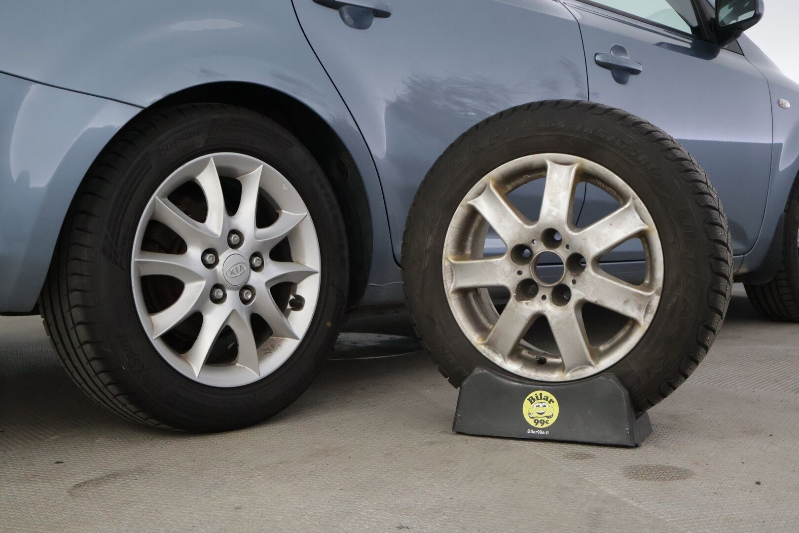 Kia CEED 2009 2,0 CRDi EX SW * Myydään huutokaupat.com-sivustolla / Suomiauto / 2x renkaat / Vetokoukku * - * Pienellä laitolla asiallinen peli! / Kaksilla renkailla ja vetokoukulla! *
