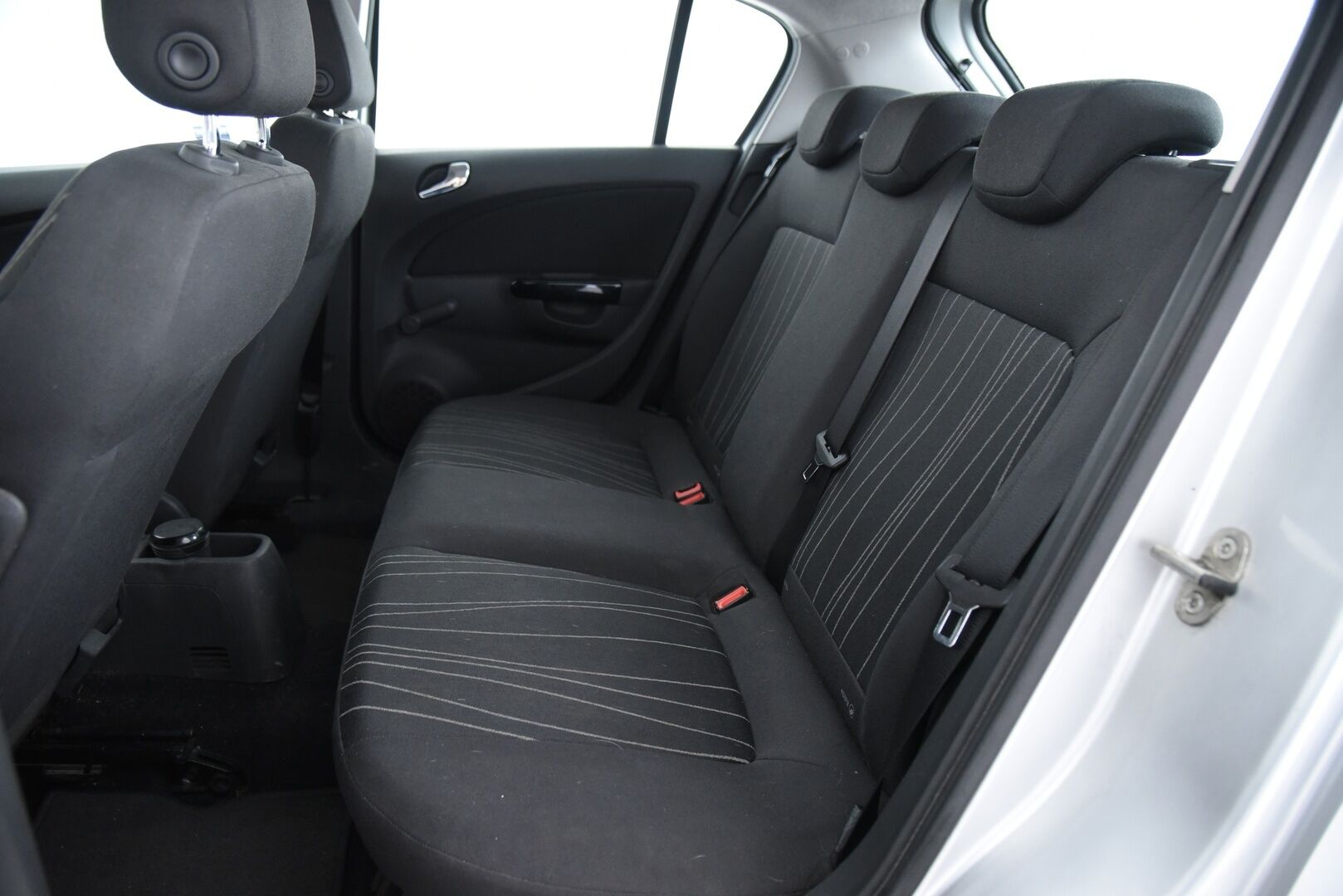 Opel Corsa 2008 5-ov Enjoy 1,4 Twinport 66kW/90hv M5 / Myydään huutokaupat.com:issa! - Myydään huutokaupat.com:issa eniten tarjoavalle! 